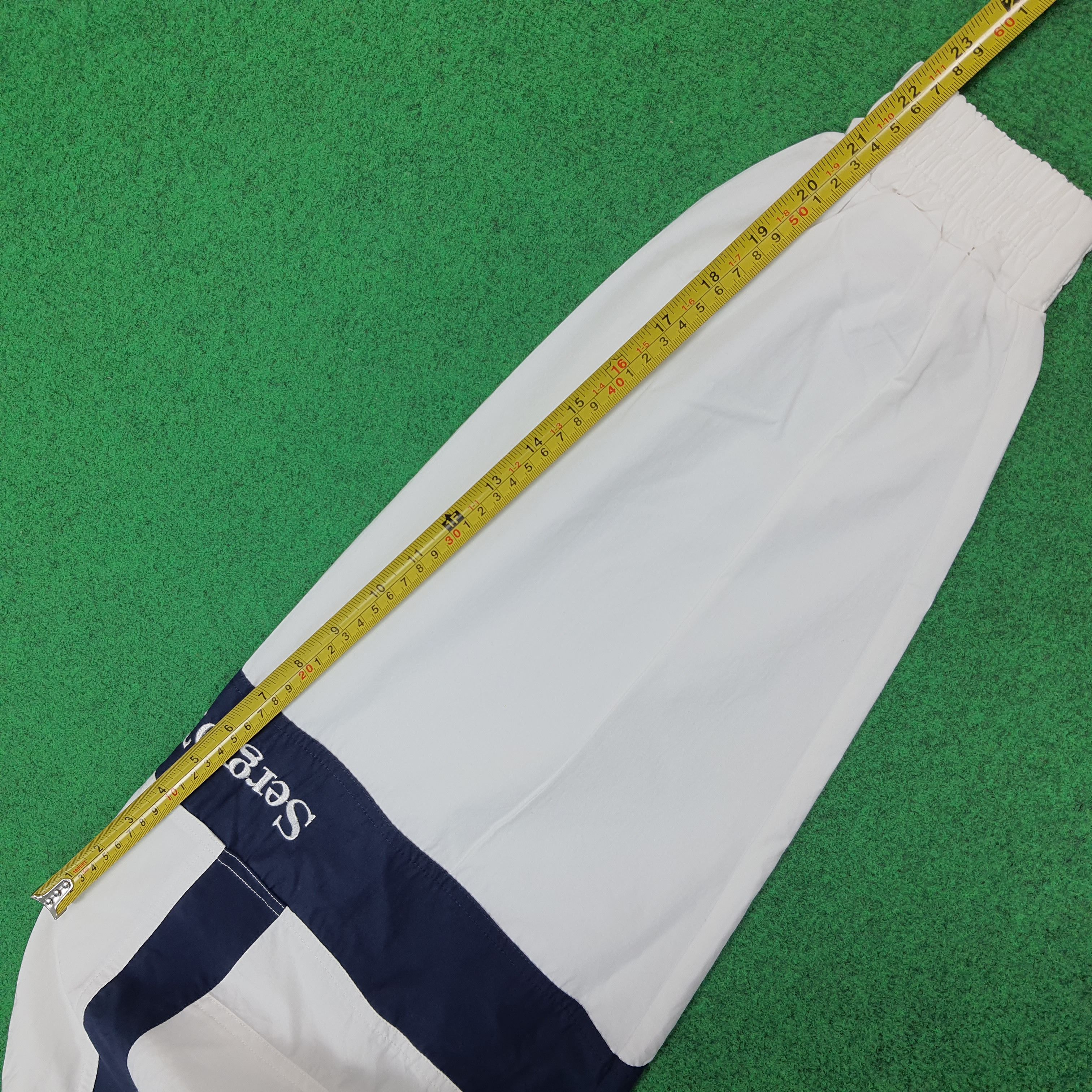 Sergio Tacchini Vintage Sergio Tacchini Sport Zipper White Jacket C296N29 Size US L / EU 52-54 / 3 - 12 Thumbnail