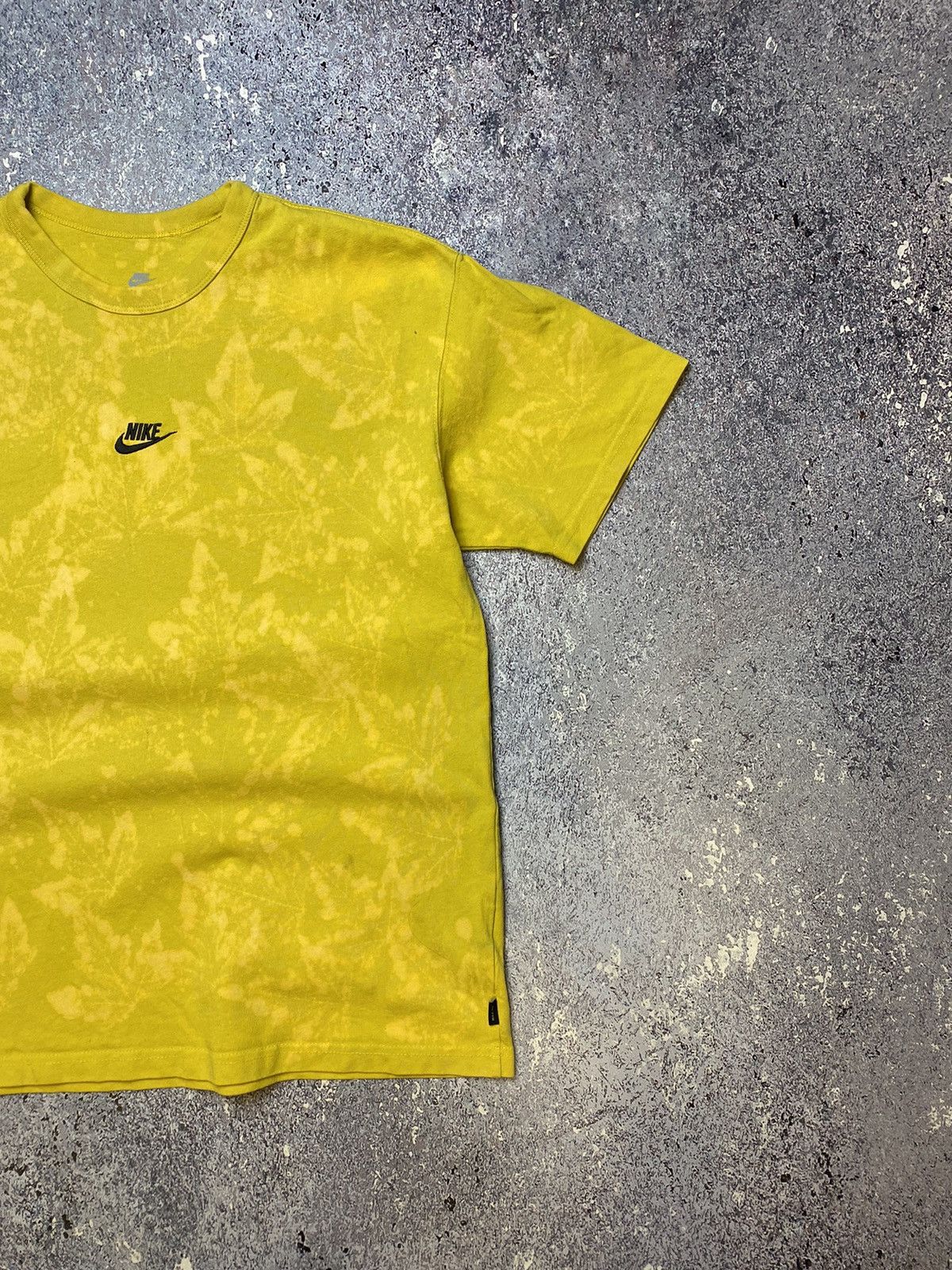 Nike 💥CRAZY NIKE CUSTOM MADE AUTUMN TEE Size US M / EU 48-50 / 2 - 2 Thumbnail