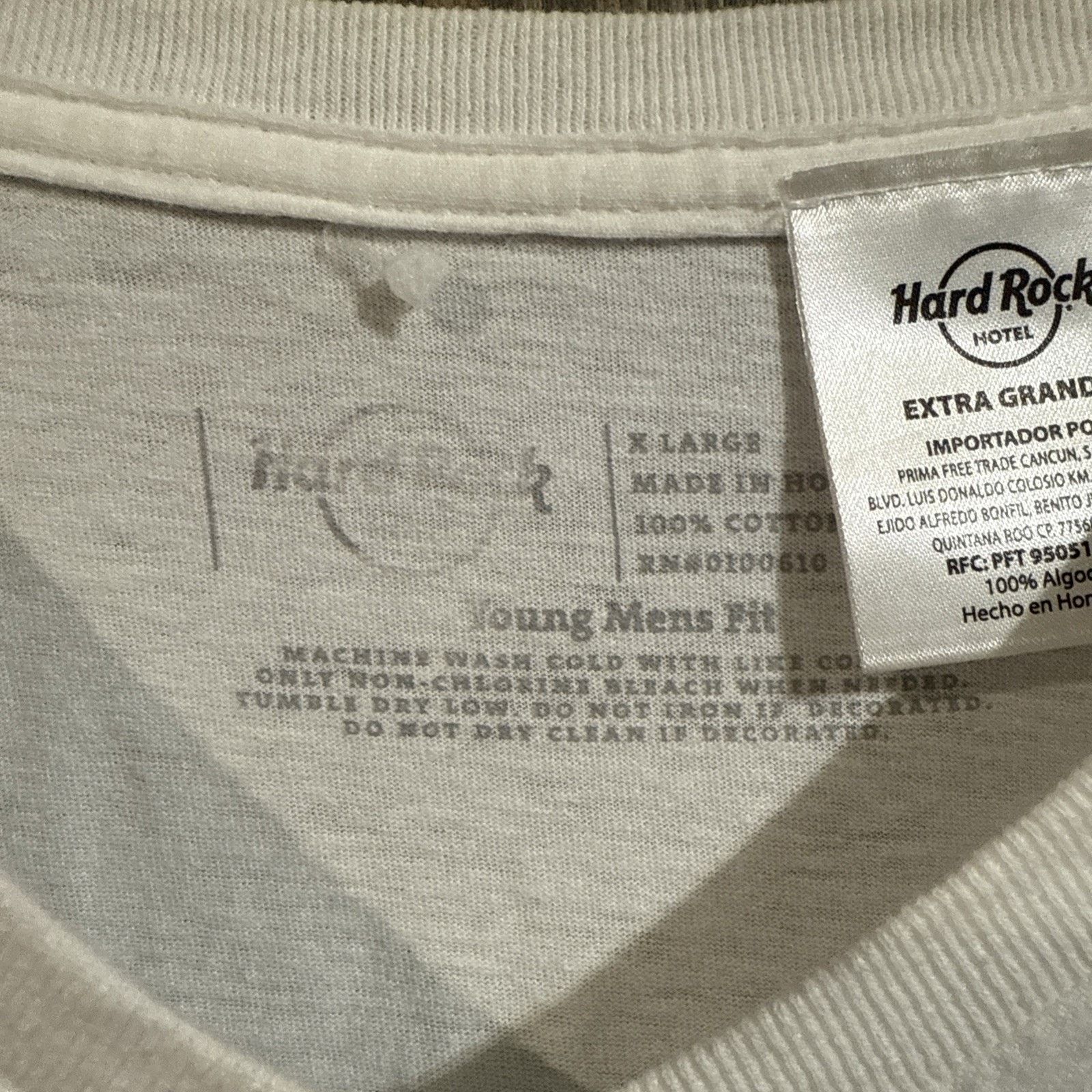 Hard Rock Cafe Hard Rock Hotel River Maya Guitar XL Young Men’s Fit V Neck Size US XL / EU 56 / 4 - 3 Thumbnail