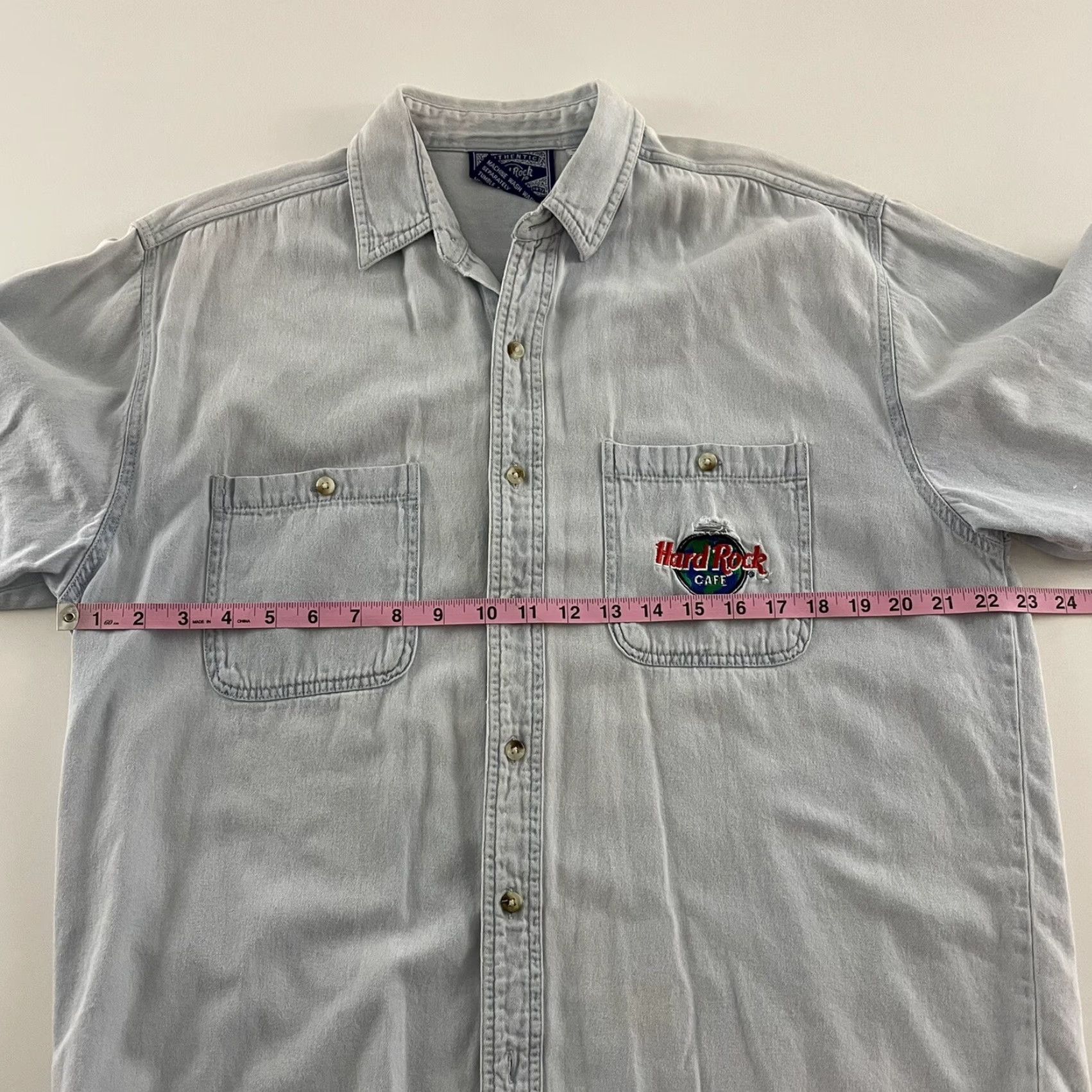 Hard Rock Cafe VINTAGE Hard Rock Cafe Shirt Denim Button-Front Long Sleeve Mens M Blue Size US M / EU 48-50 / 2 - 6 Thumbnail