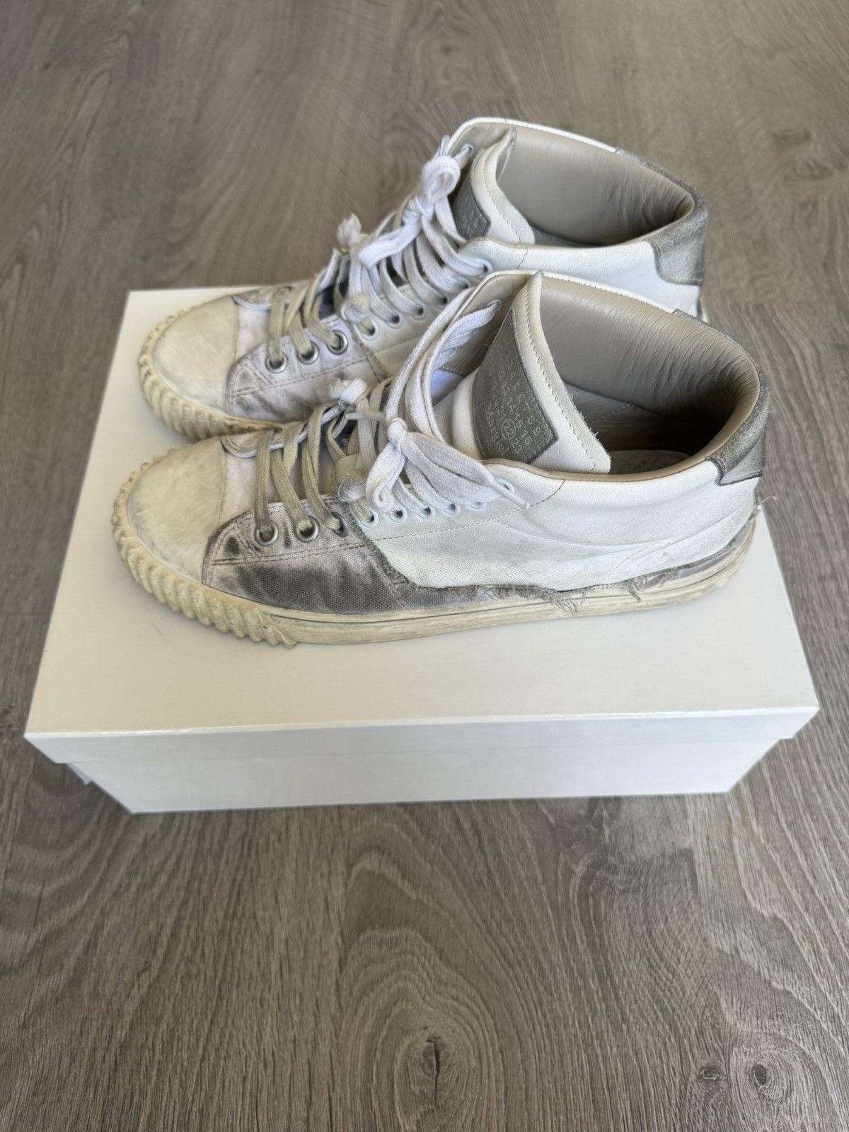 Maison Margiela Maison Margiela Evolution Mid White Sneakers Size US 9 / EU 42 - 2 Thumbnail