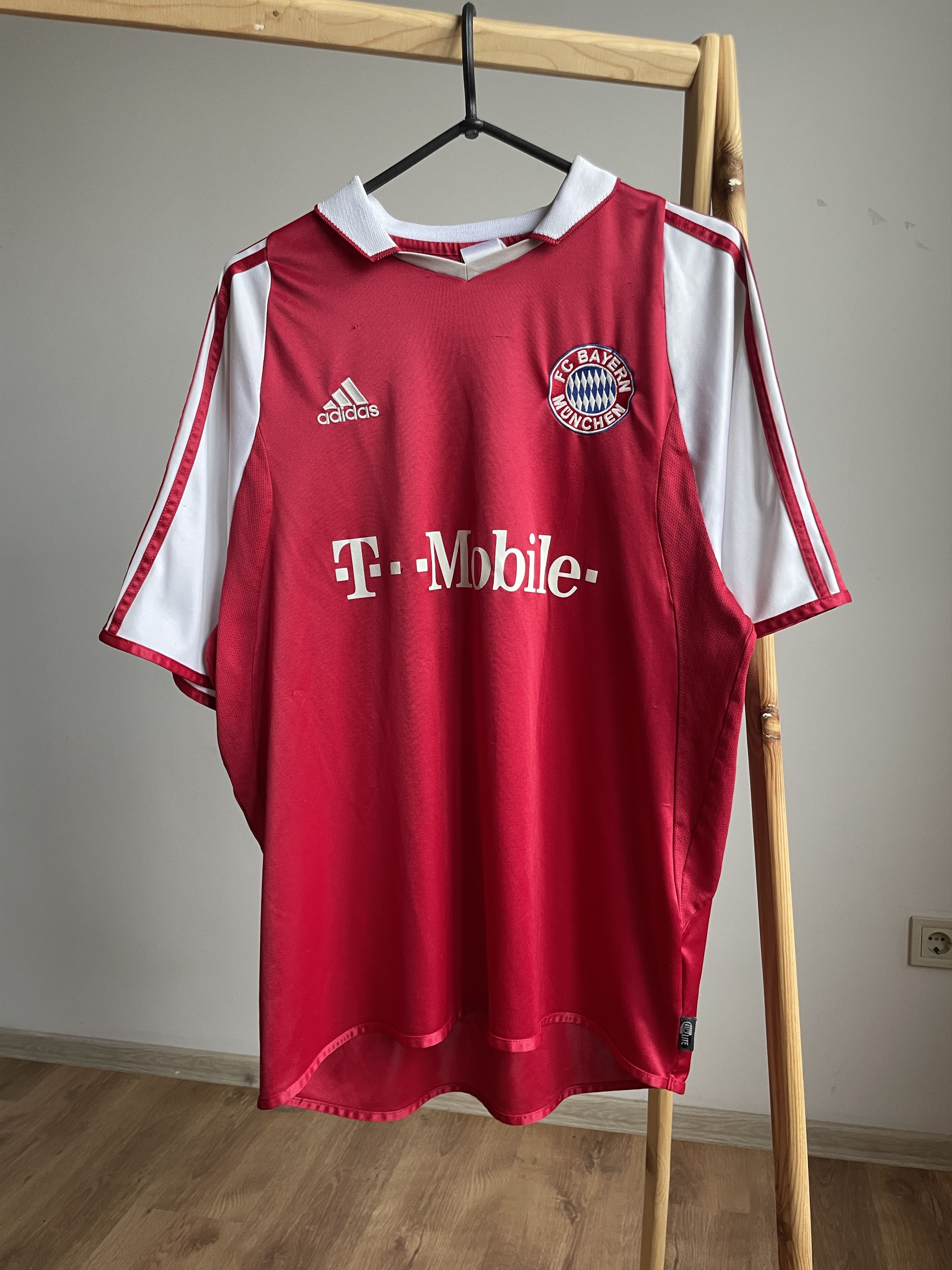 Adidas F.C. Bayern Munich 2003-04 Home Jersey Size L Size US L / EU 52-54 / 3 - 1 Thumbnail