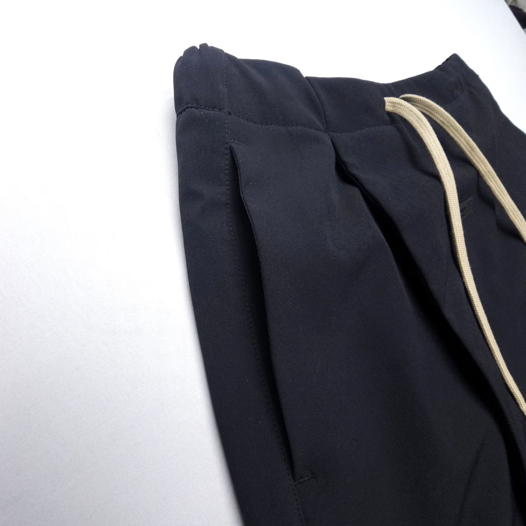 Fear of God Fear of God Essentials Bonded Nylon Wrap Skirt Size Small Black Midi Military Skirt Womens Size 28" / US 6 / IT 42 - 6 Thumbnail