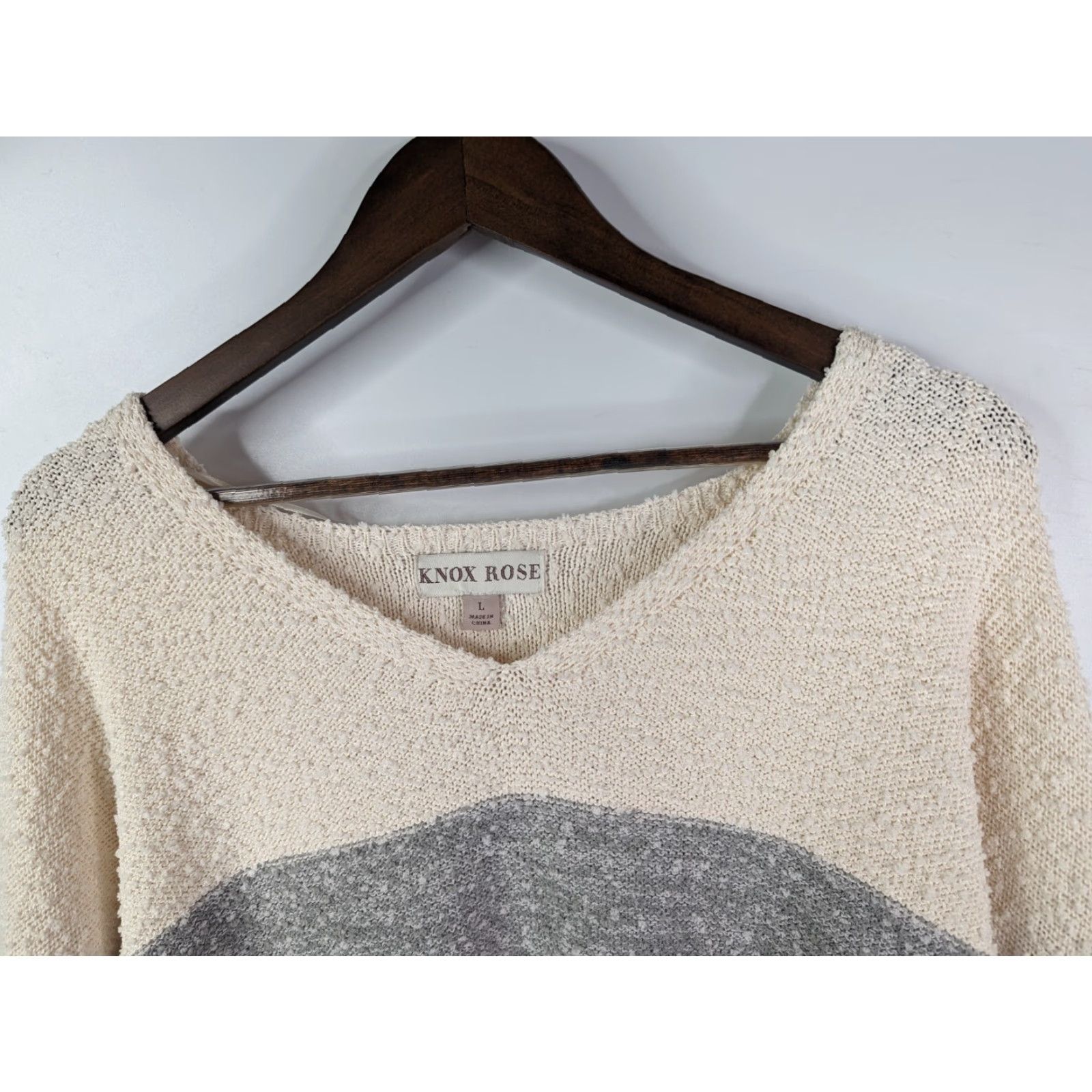 Vintage Knox Rose Sweater Womens Large White Grey Striped V-Neck Chunky Knit Pullover Size L / US 10 / IT 46 - 2 Thumbnail