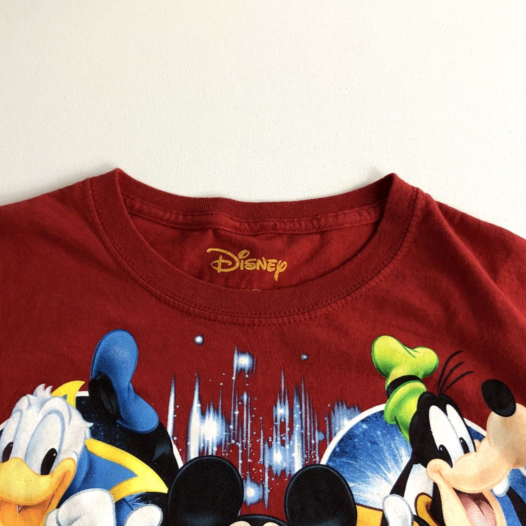 Disney VINTAGE Disney Mickey Mouse and Friends Florida 2019 Red T-Shirt Mens Size Small R14 Size US S / EU 44-46 / 1 - 5 Thumbnail