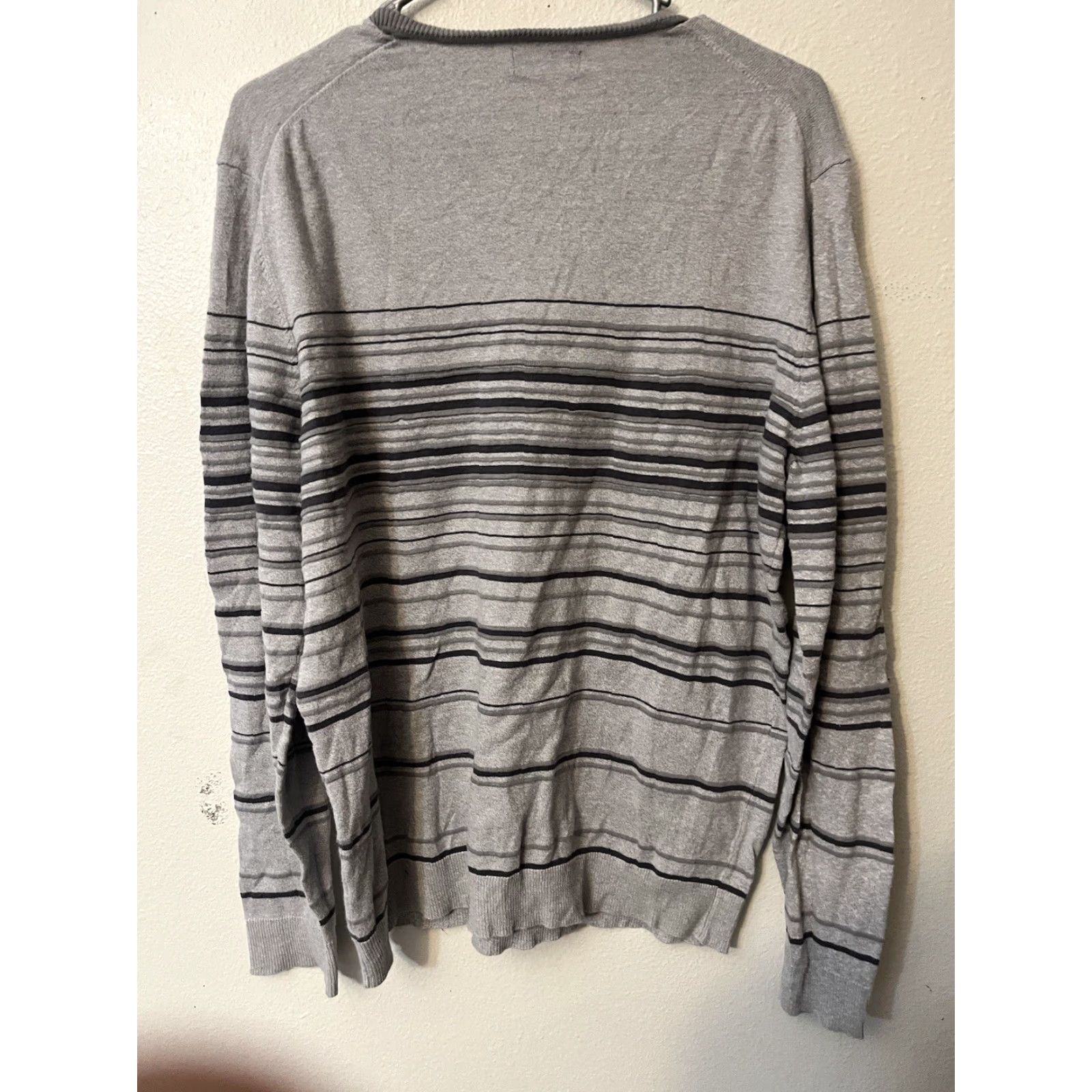Alfani Alfani Mens Long Sleeves V-Neck Pullover Sweater Grey Striped Size Large Size US L / EU 52-54 / 3 - 3 Thumbnail