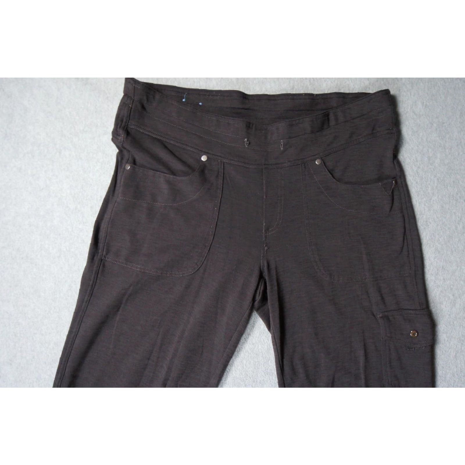 Vintage Kuhl Pants Womens 10 Gray Heather Mova Cargo Yoga Lounge Comfort Ladies FLAWS Size 32" / US 10 / IT 46 - 2 Thumbnail