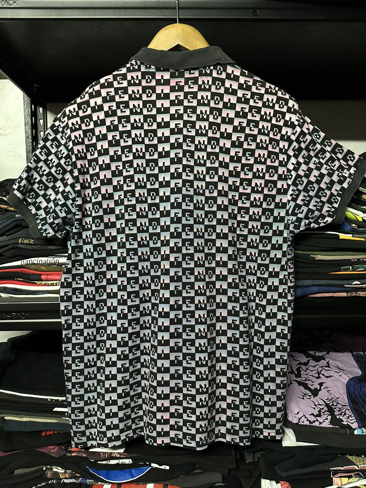 Fendi × Vintage Vintage Fendi Monogram Sun Faded Tee Size US M / EU 48-50 / 2 - 10 Thumbnail