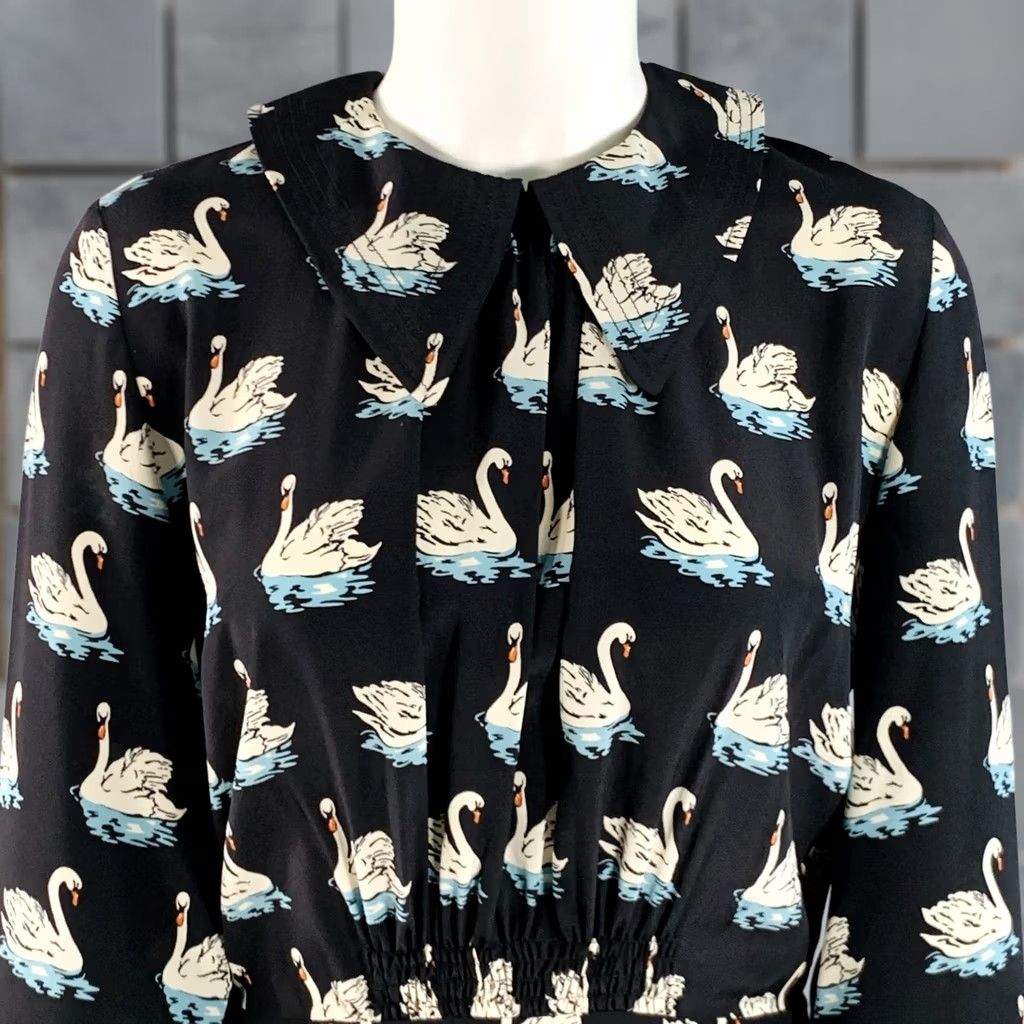 Stella McCartney STELLA McCARTNEY Dress 2016 Size 2 Black White Blue Silk Swans Point Collar Dress Women Size XS / US 0-2 / IT 36-38 - 1 Thumbnail