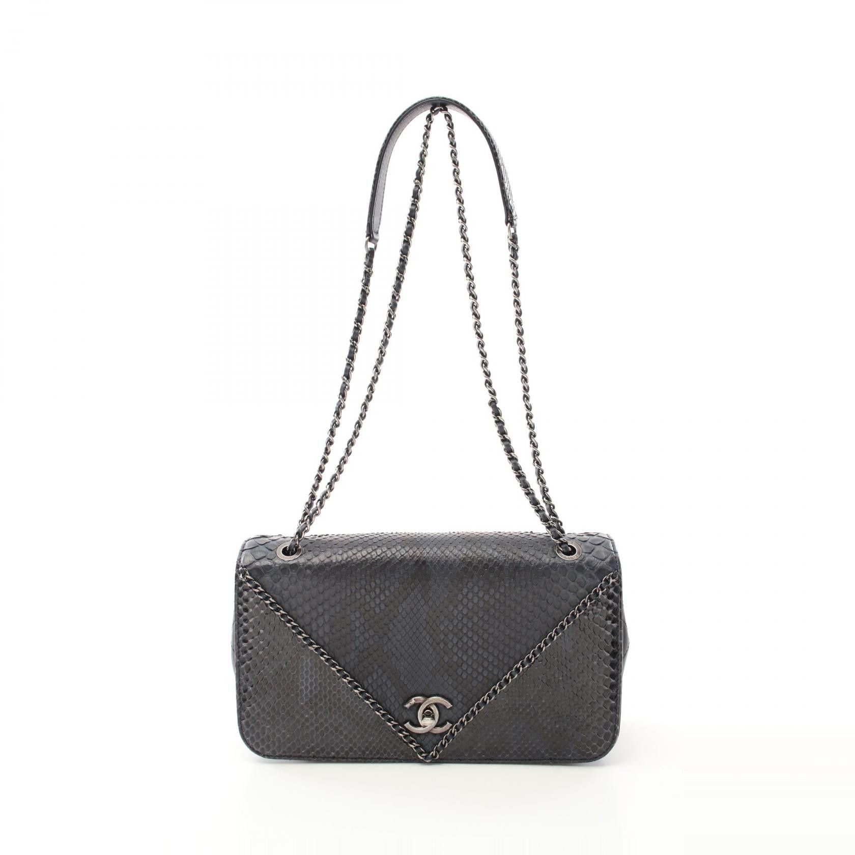 Chanel Chanel Matelasse Exotic Leather Shoulder Bag Leather Shoulder Bag in Blue, Women's