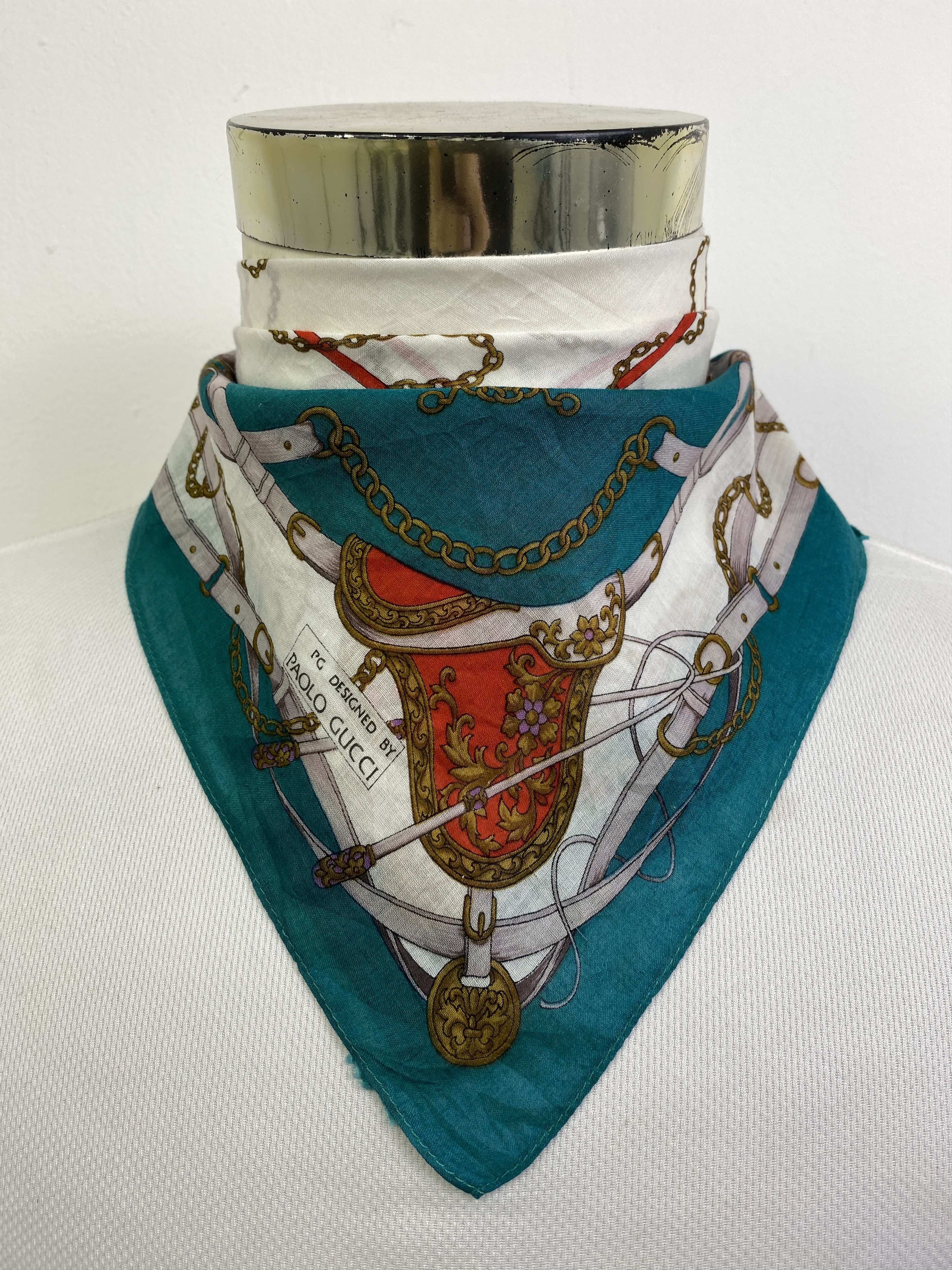 Paolo Gucci Vintage Paolo Gucci Handkerchief / Neckerchief HKC1044 Size ONE SIZE - 1 Thumbnail