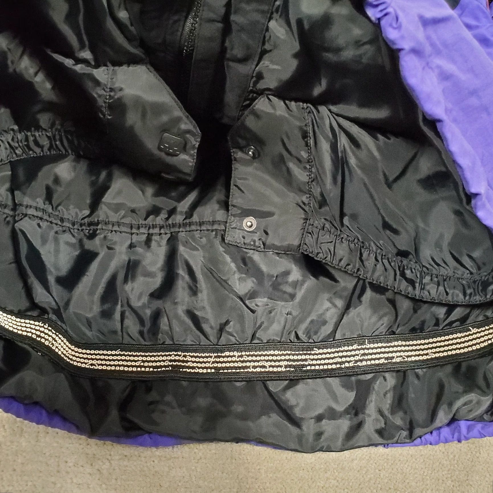 Helly Hansen VINTAGE Helly Hansen Jacket Womens M Purple Black Helly Tech Coat Hooded Ski Winter 90s Outdoor Size M / US 6-8 / IT 42-44 - 7 Thumbnail