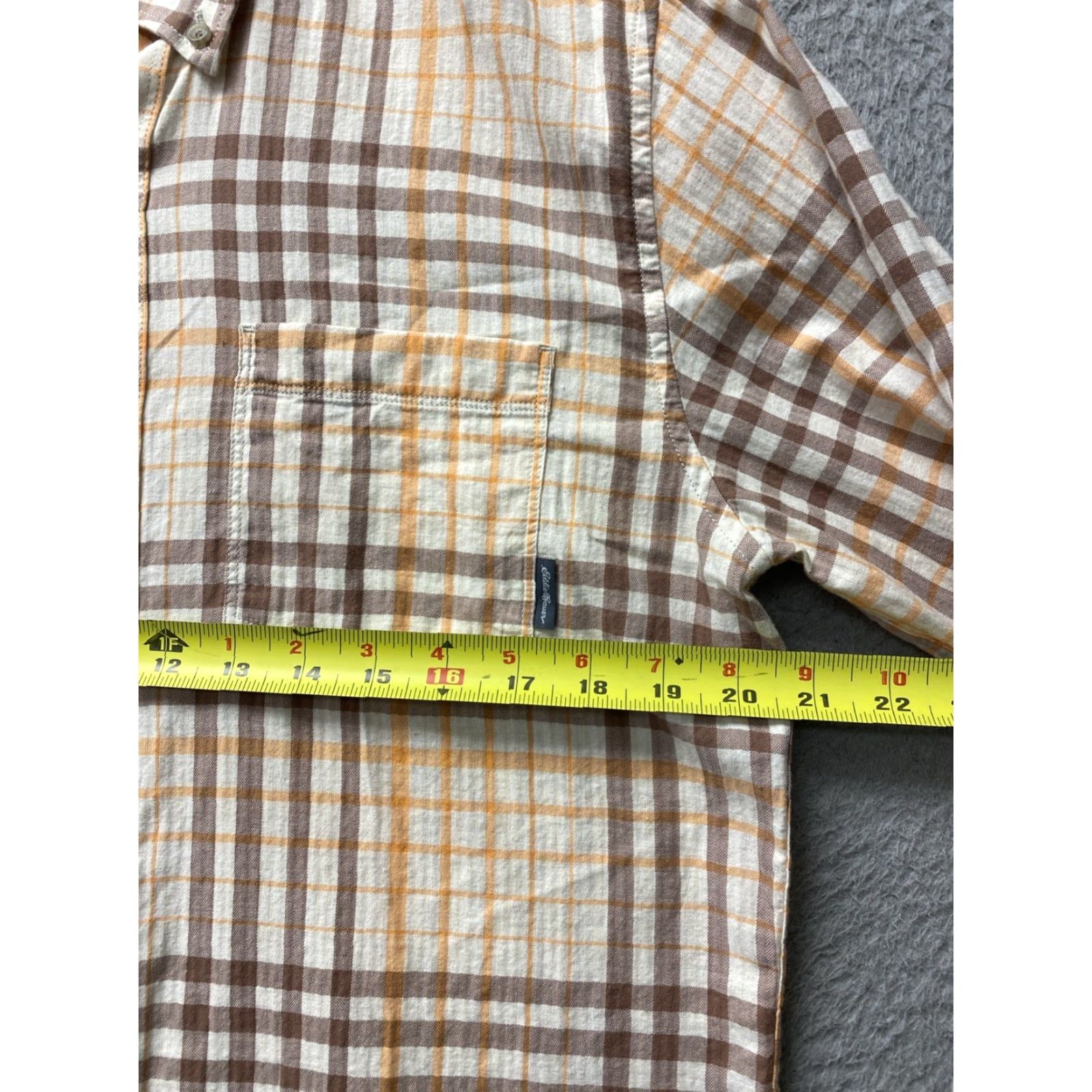 Eddie Bauer EDDIE BAUER Button Shirt Men’s M Brown Peach Plaid LS Shirt Large Light Size US M / EU 48-50 / 2 - 7 Thumbnail