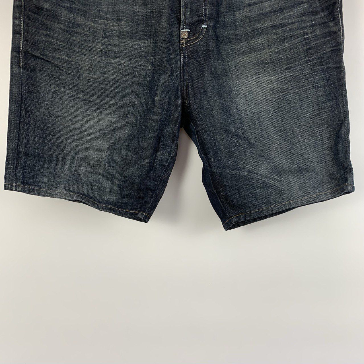 G-Star G Star & G Star Raw shorts denim 30 Size US 30 / EU 46 - 4 Thumbnail