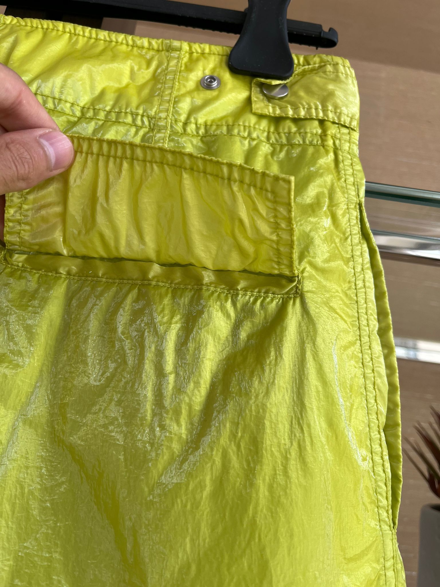 Bottega Veneta Multi Zip Cargo Pants in Acid Yellow Size US 30 / EU 46 - 18 Thumbnail