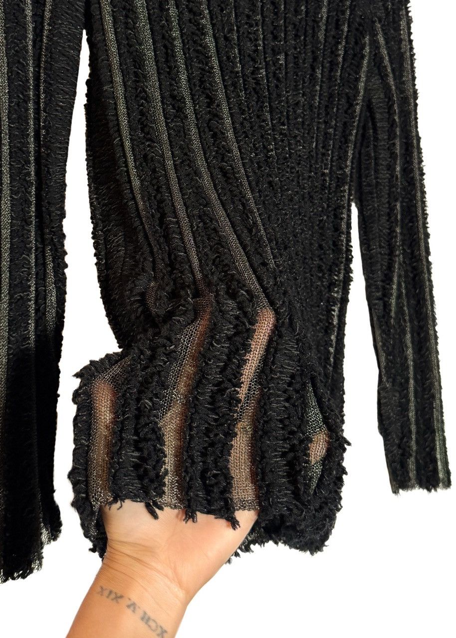 Louis Vuitton Louis Vuitton 2015 Black Wool Fringe Mesh Stripe Sweater Size XS / US 0-2 / IT 36-38 - 3 Thumbnail