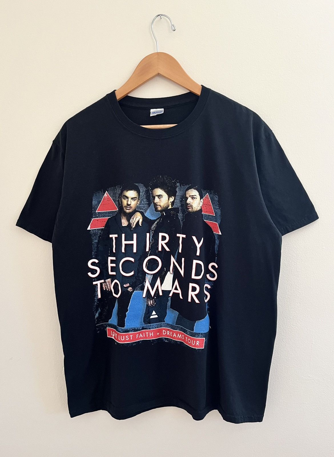 Band Tees Vintage Y2K Thirty Seconds to Mars 2013 Tour T-Shirt Size US L / EU 52-54 / 3 - 1 Thumbnail