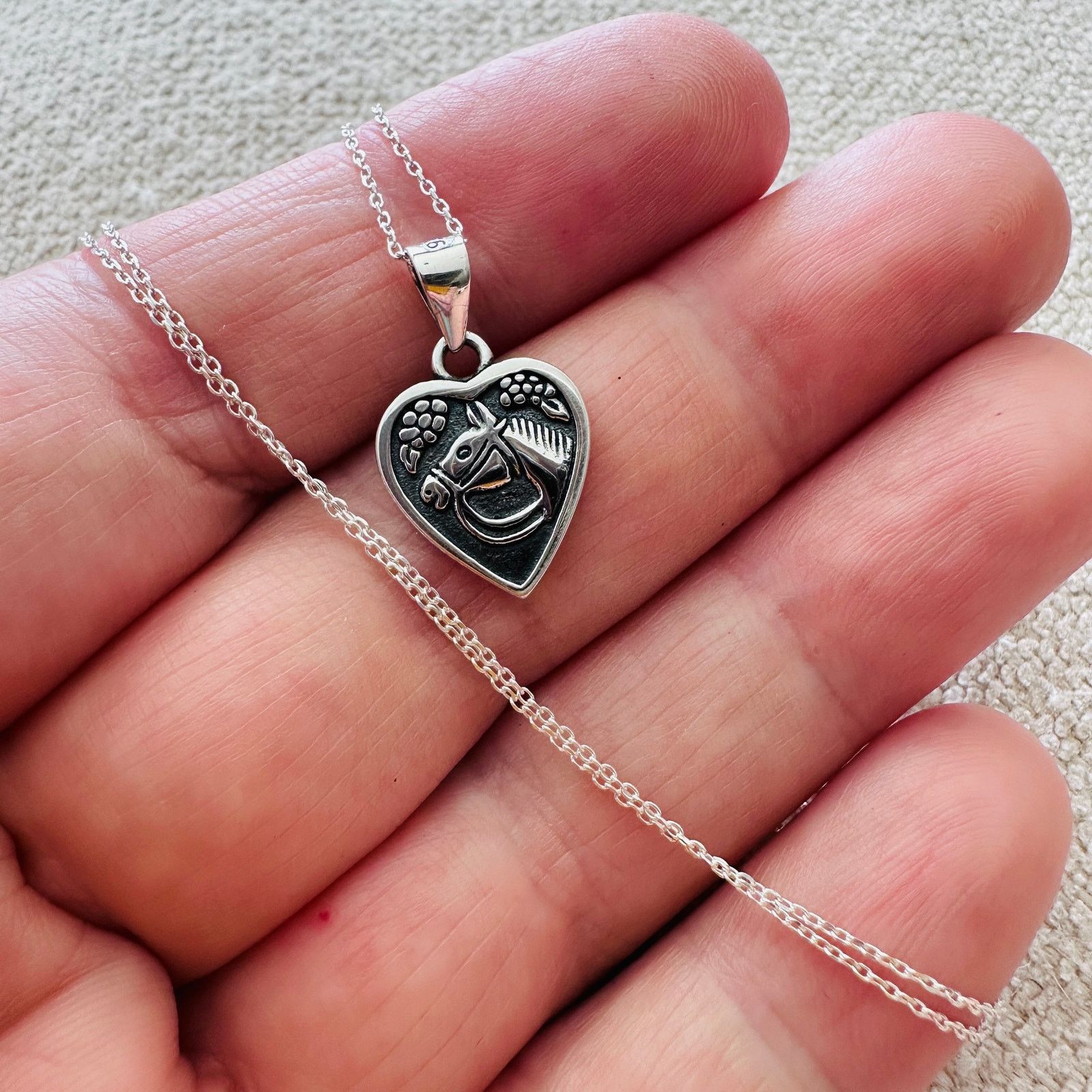 The Unbranded Brand 925 Sterling Silver Horse Pendant Necklace in Heart Shape Size ONE SIZE - 5 Thumbnail