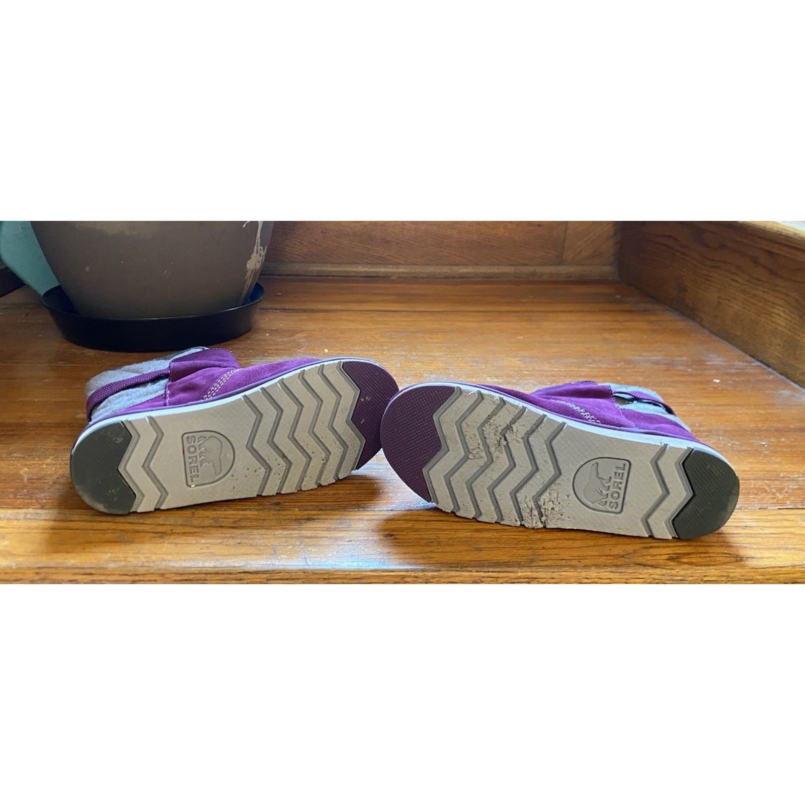 SOREL Sorel Newbie Short Purple Women’s 6M Winter Snow Size US 6 / IT 36 - 7 Thumbnail