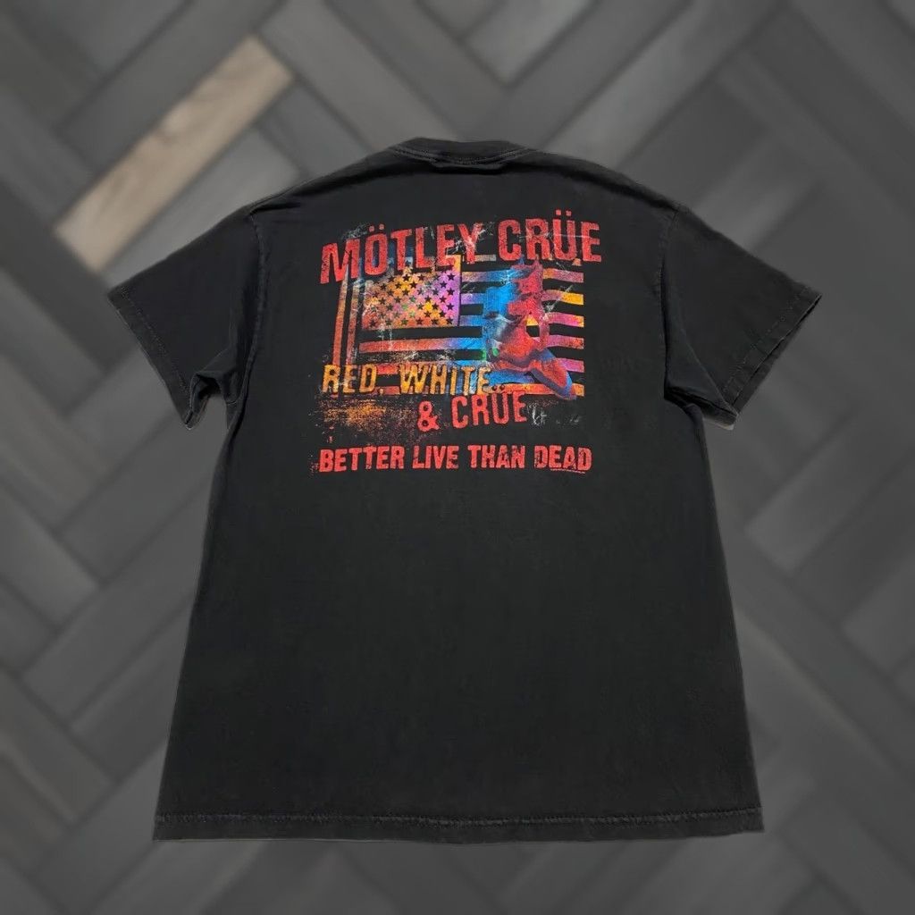 Vintage VINTAGE Motley Crue Red White Tour Band Graphic T Shirt Men's L Black Cotton Crew Neck Short Sleeve Winterland Brand Size US L / EU 52-54 / 3 - 1 Thumbnail