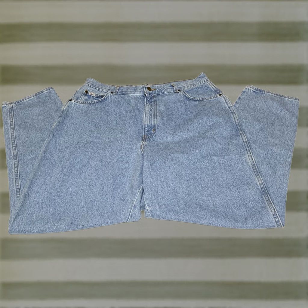 Vintage VINTAGE Chic Denim Mom Jeans 34x30 High Waisted Tapper Leg 80s 90s USA Womens Jeans Size 20 Plus Blue Size 42" / US 20 - 1 Thumbnail