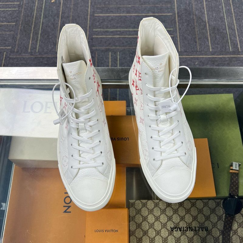 Louis Vuitton Louis Vuitton Tattoo Monogram High-Top Sneakers - Size US 8.5 / EU 41-42 - 2 Thumbnail