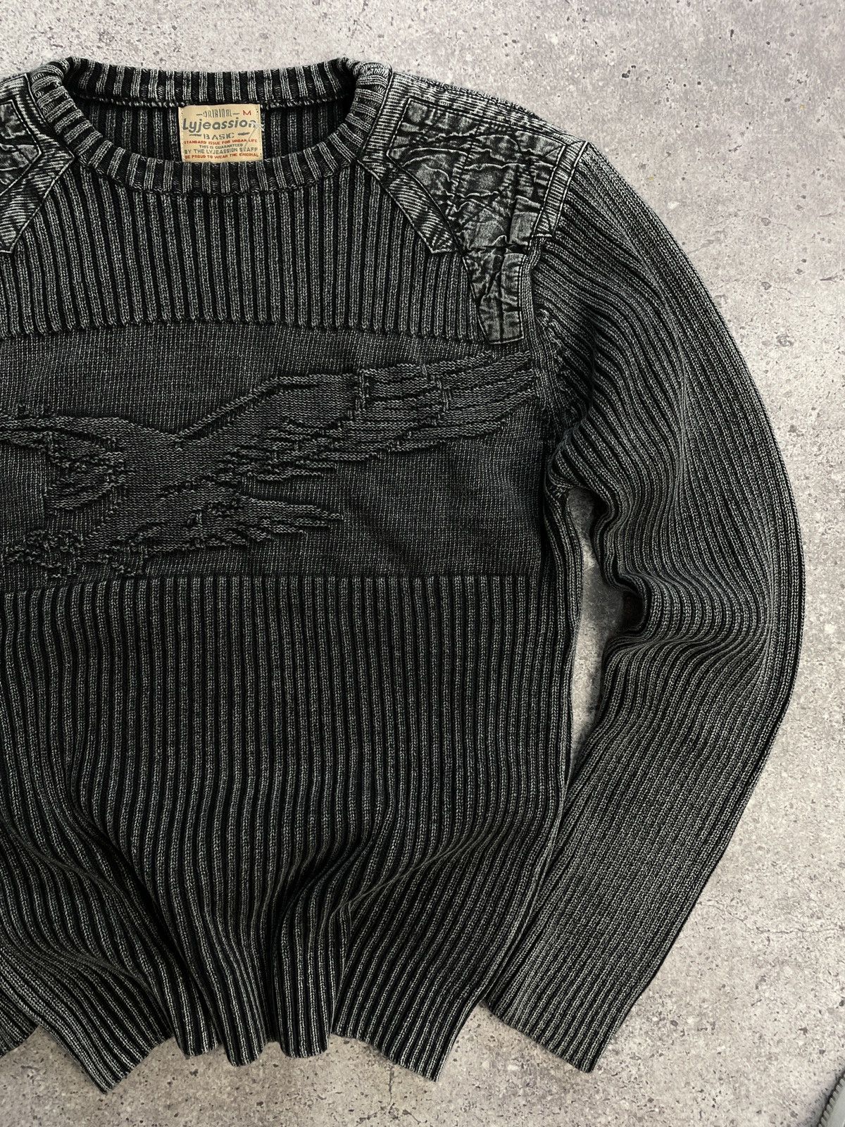 Japanese Brand × Vintage Vintage Avant Garde Style Striped Sweater Faded Y2K knitted Size US M / EU 48-50 / 2 - 6 Thumbnail