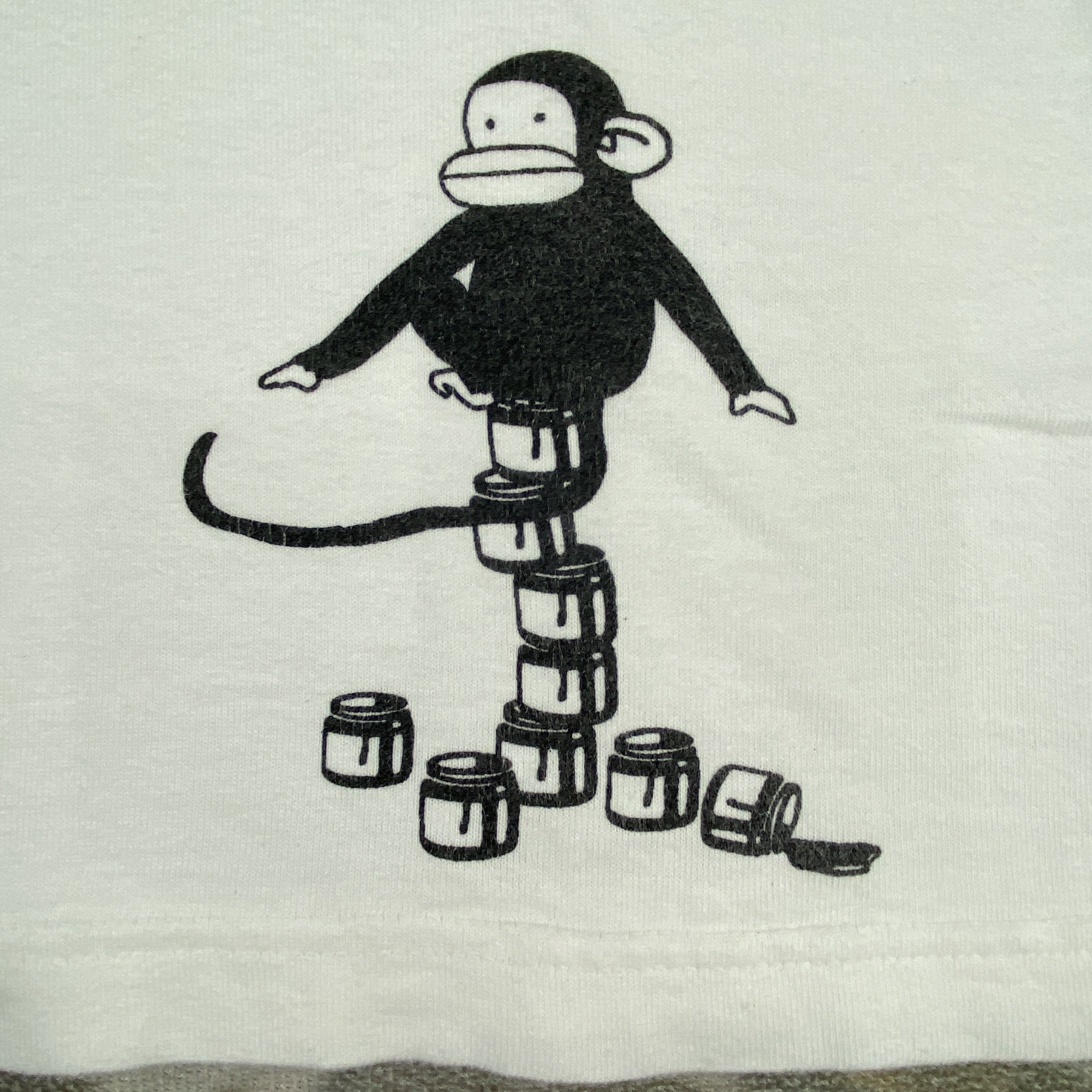 Japanese Brand Vintage Graniph Rude Monkey T-shirt - L070 Size US L / EU 52-54 / 3 - 6 Thumbnail