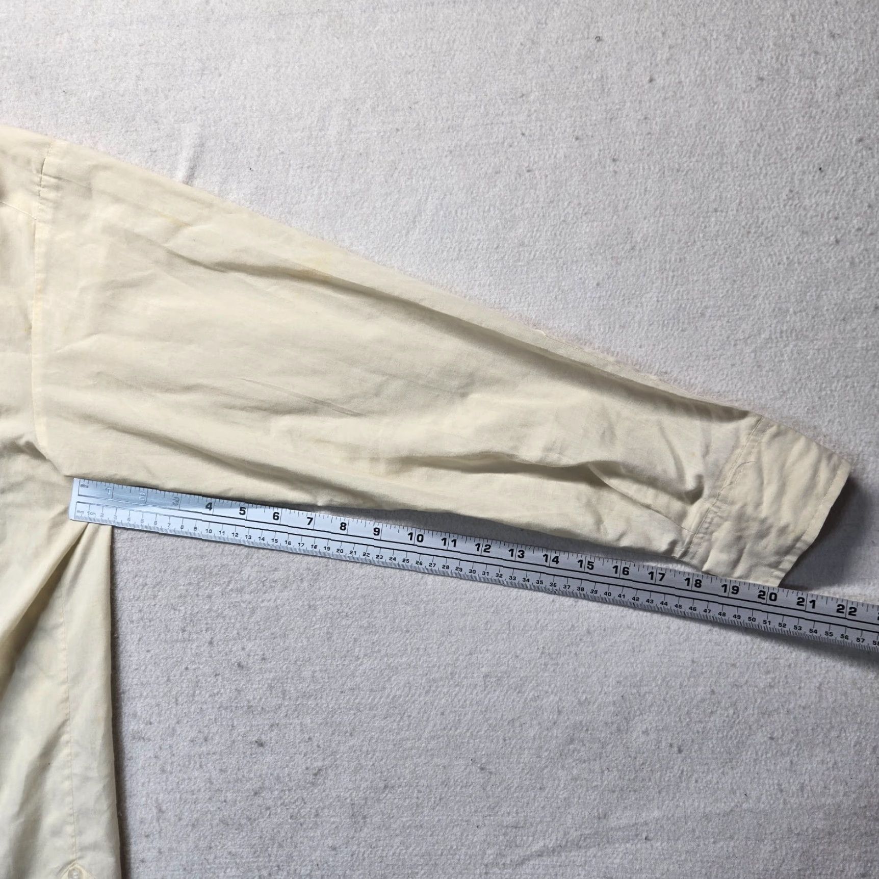 Vintage VINTAGE Cubana Shirt Mens Adult 42 Beige Tan Long Sleeve Button-Up Size US XL / EU 56 / 4 - 5 Thumbnail