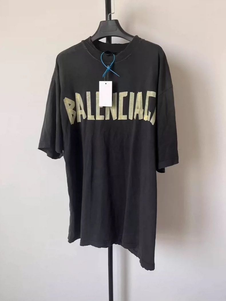 Balenciaga Balenciaga Tape monogrammed Logo printed Jersey crewneck l Size US S / EU 44-46 / 1 - 1 Thumbnail