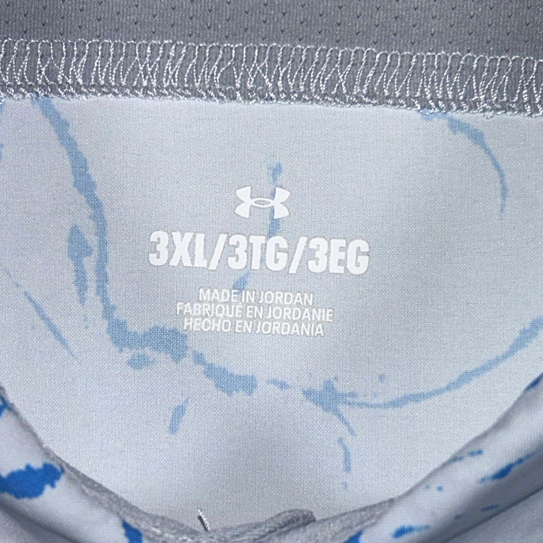 Under Armour Under Armour Button-Up Shirt Mens 3XL Blue Short Sleeve Dockside Collar-Down Outdoor Fish Geometric Pattern Casual Size US XXL / EU 58 / 5 - 4 Thumbnail