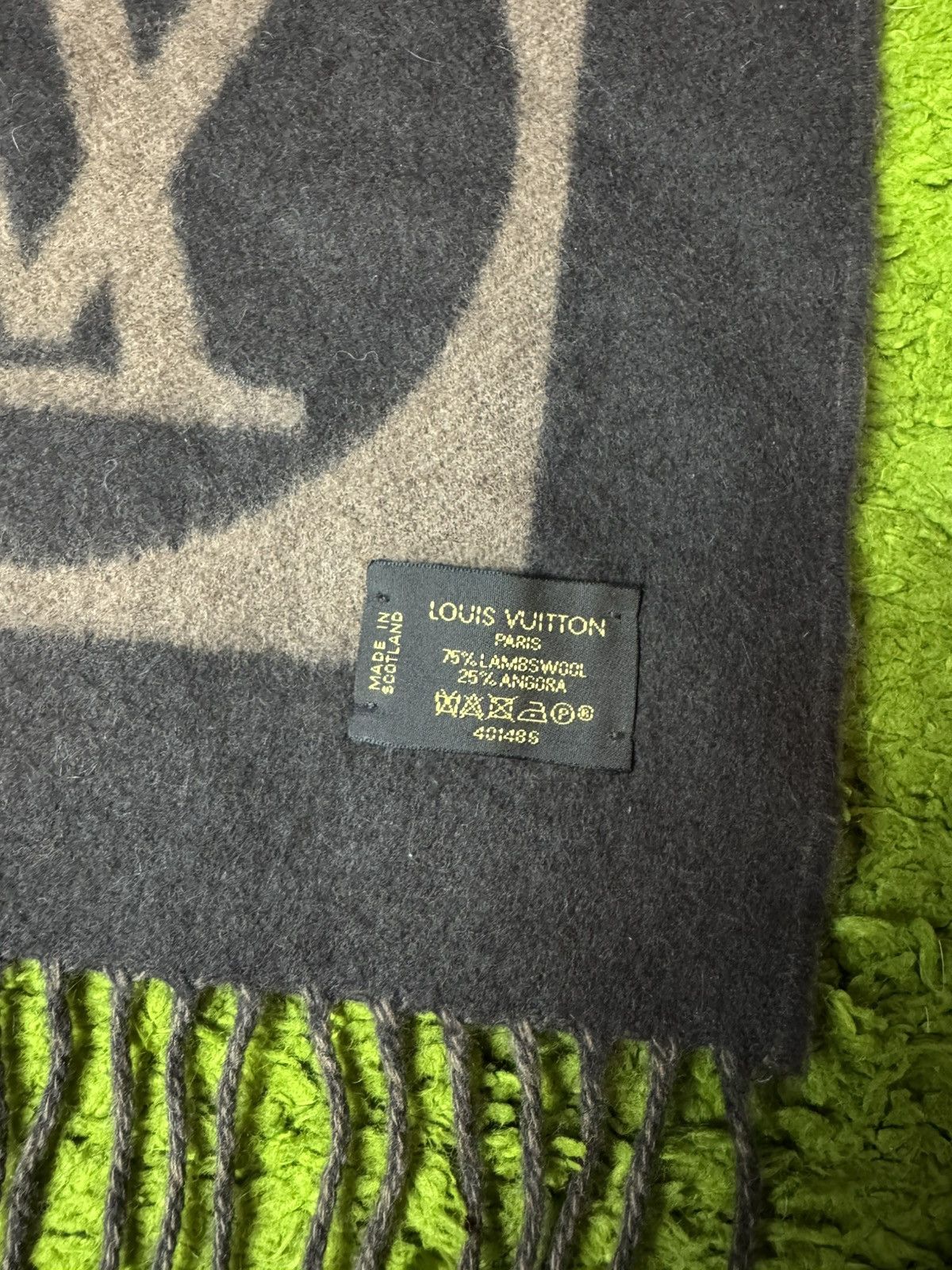 Louis Vuitton Louis Vuitton angora wool blend big logo unisex scarf Size ONE SIZE - 6 Thumbnail