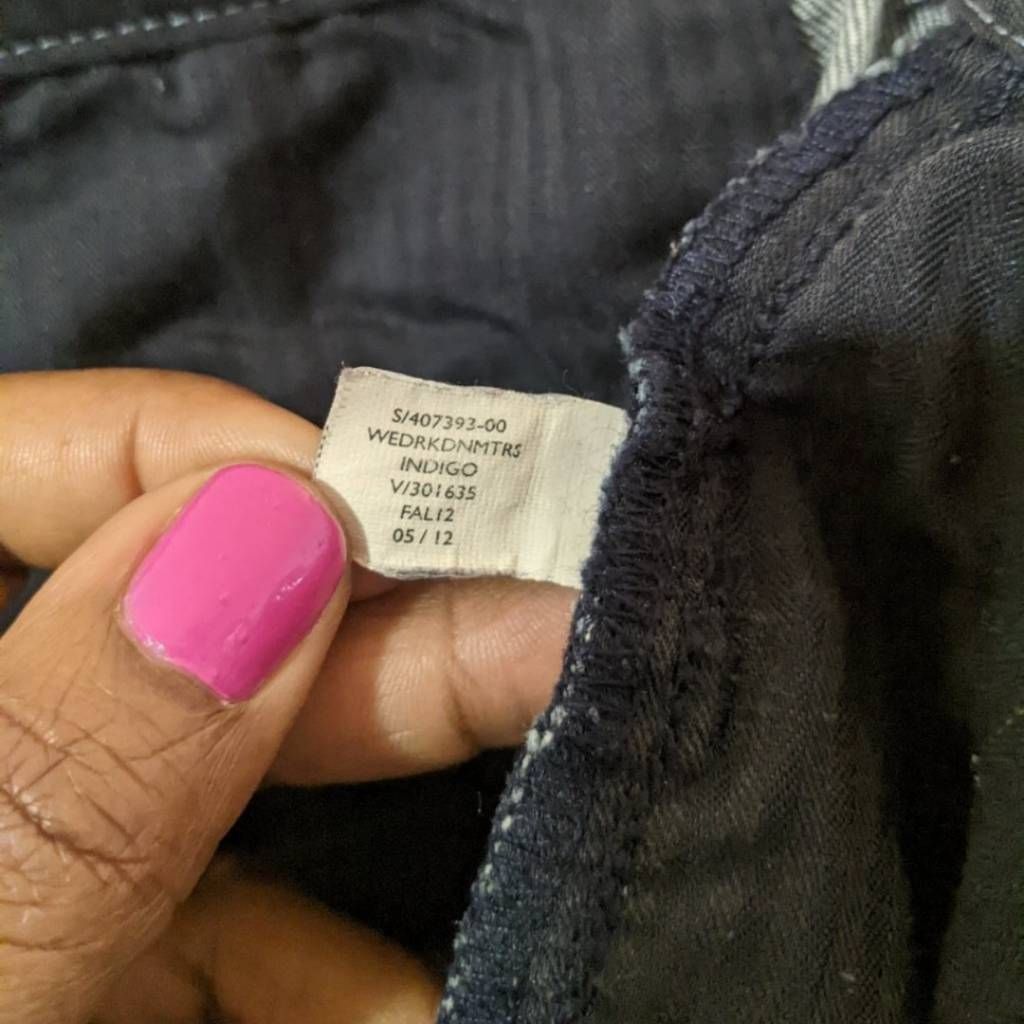 Banana Republic BANANA REPUBLIC Women's Dark Wash Straight Leg Jeans Size 26 Size 26" / US 2 / IT 38 - 9 Thumbnail