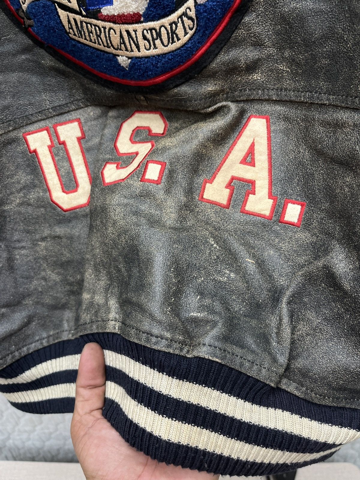 Starter 🔥🔥🔥STEALS VINTAGE STARTER VARSITY LEATHER JACKET Size US L / EU 52-54 / 3 - 16 Thumbnail