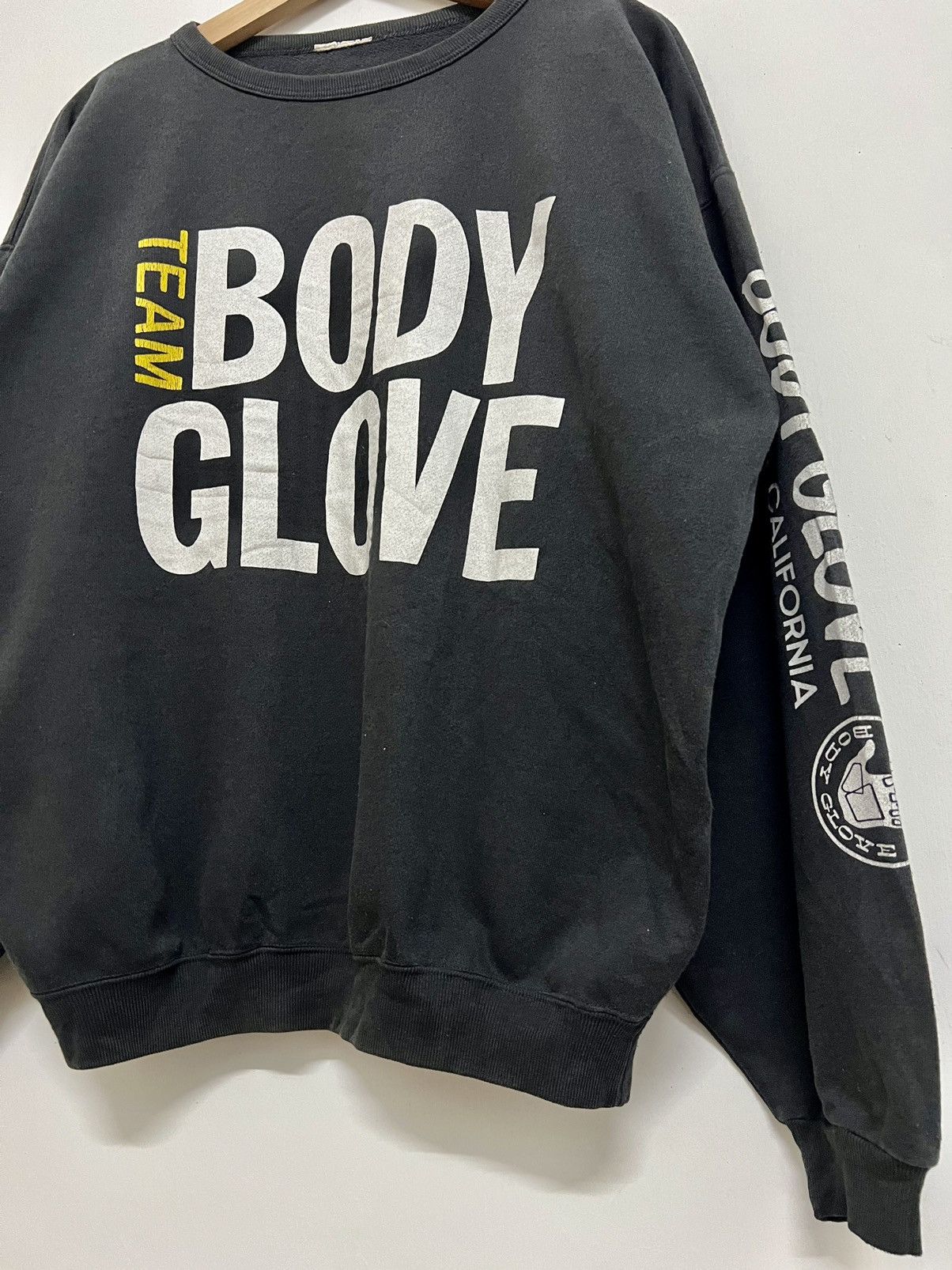 Body Glove × Vintage Vintage Body Glove Team Wetsuits California Crewneck Size US L / EU 52-54 / 3 - 4 Thumbnail