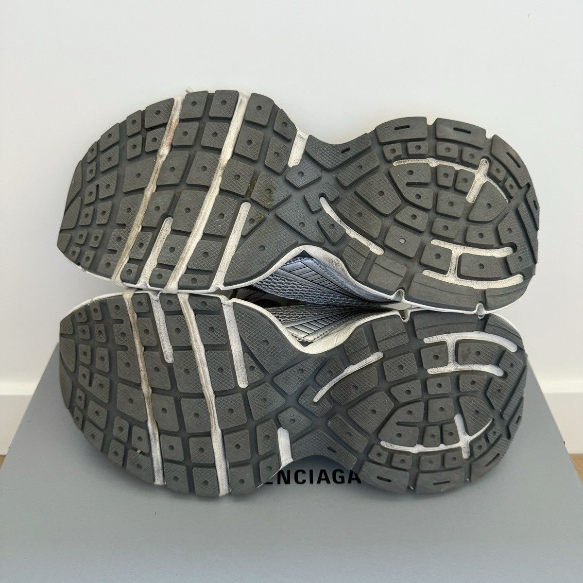 Balenciaga 3XL Sneakers Grey Size US 9 / EU 42 - 6 Thumbnail