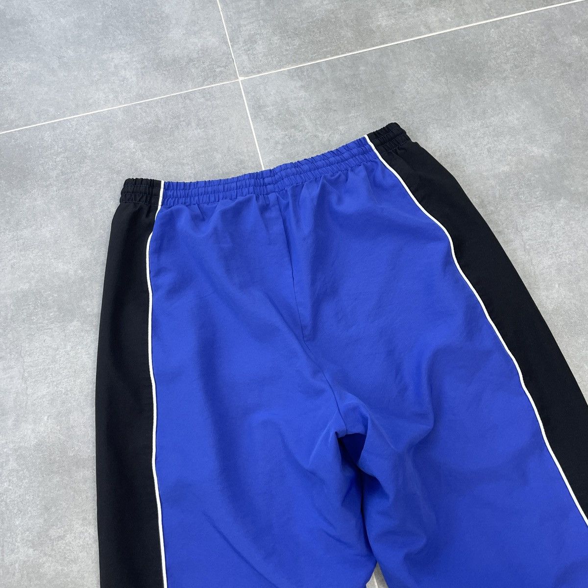 Adidas × Vintage Vintage Adidas Track Pants Size M Size US 32 / EU 48 - 19 Thumbnail