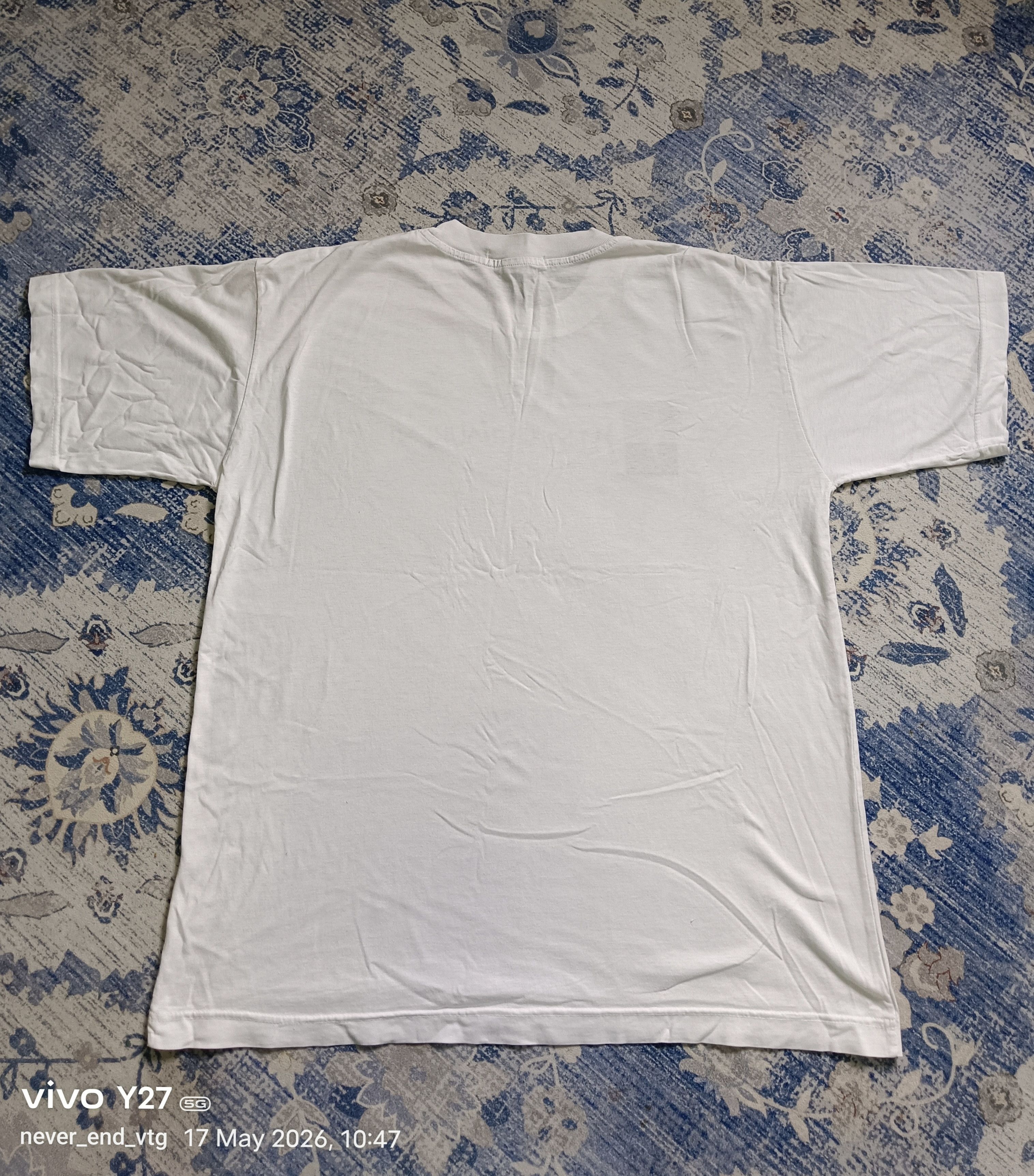 Yves Saint Laurent Yves Saint Laurent Spell Out T shirt Size US M / EU 48-50 / 2 - 6 Thumbnail