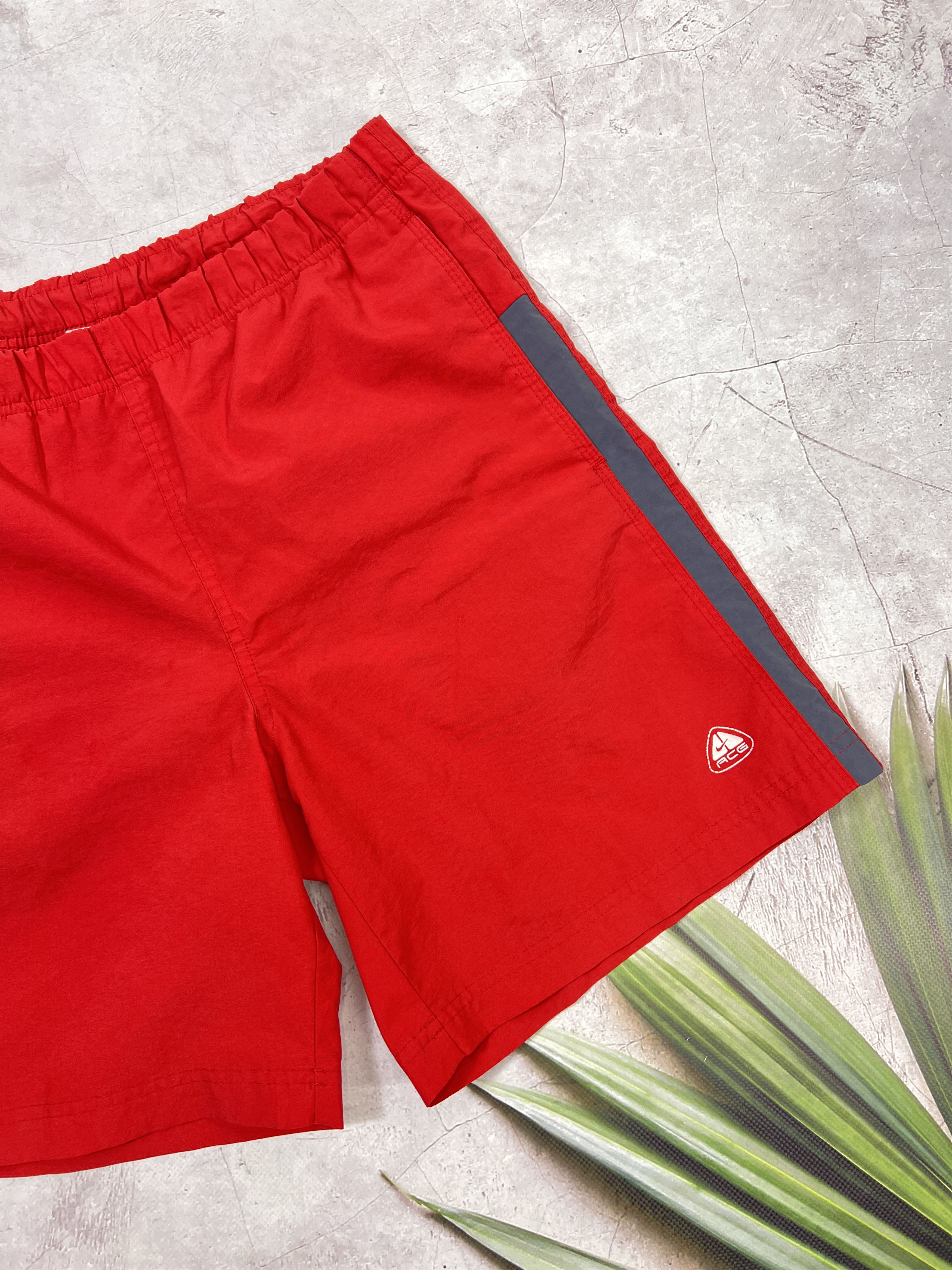 Nike × Nike ACG × Vintage Vintage Nike ACG Shorts Swim Trunks Size US 30 / EU 46 - 3 Thumbnail