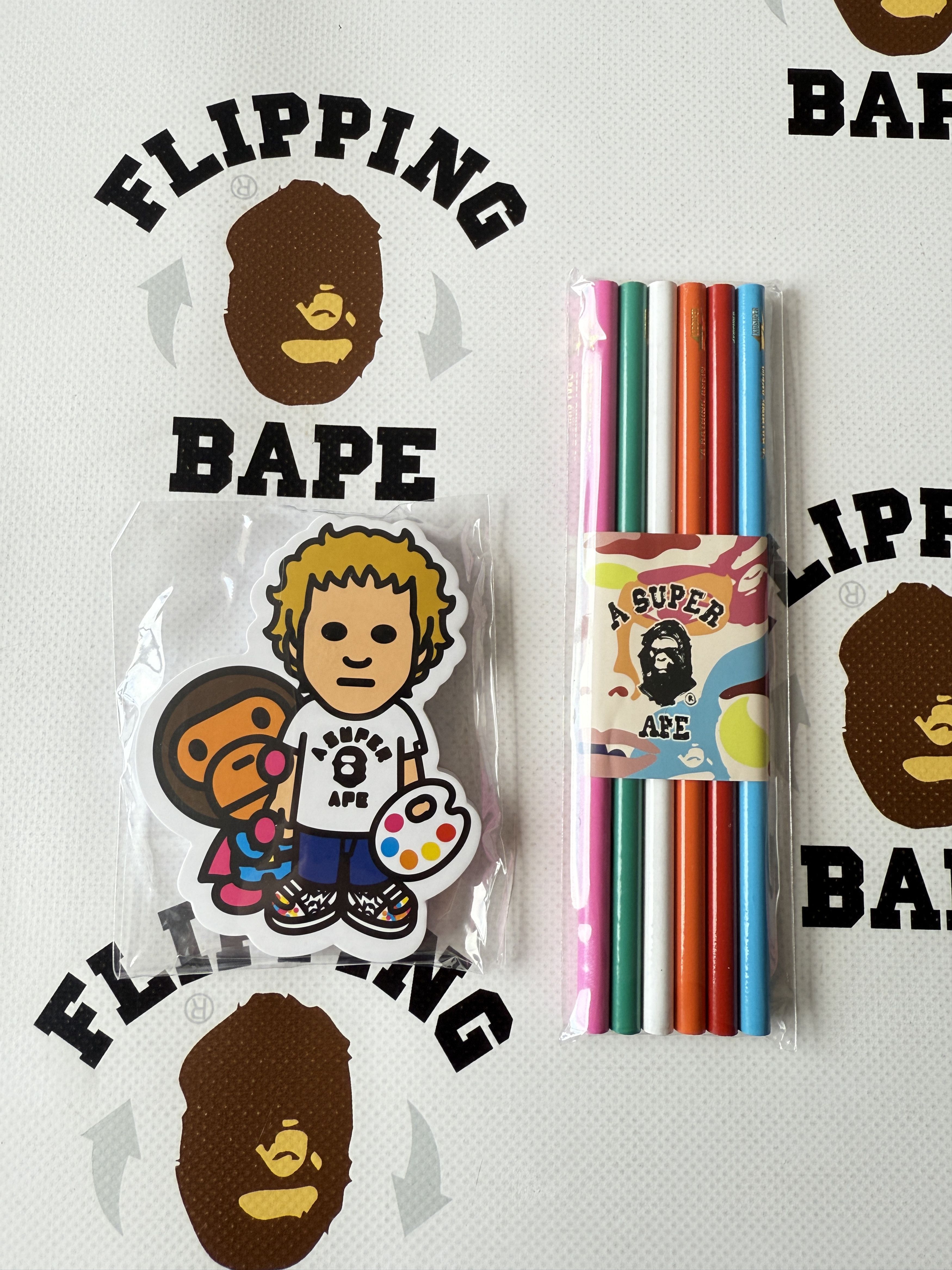 Bape × KidSuper BAPE X KIDSUPER TRAVEL KIT Size ONE SIZE - 9 Thumbnail
