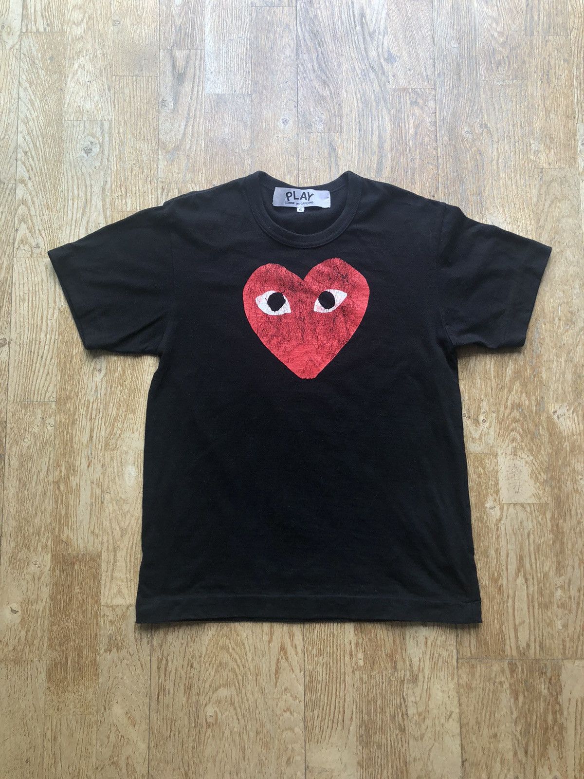Comme des Garcons COMME DES GARCONS PLAY VINTAGE HEART TEE SHIRT Size US S / EU 44-46 / 1 - 1 Thumbnail