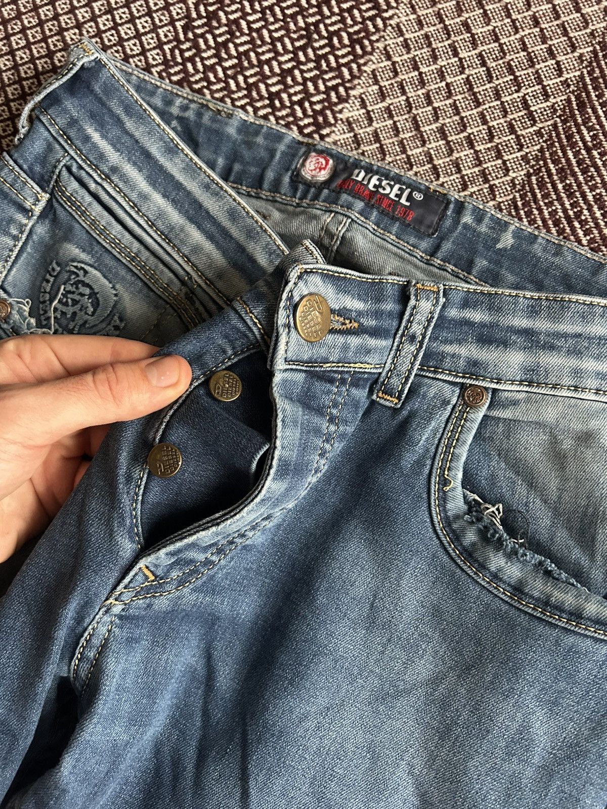 Diesel Vintage Diesel Distressed Denim Jeans Faded Washed Size W32 Size US 32 / EU 48 - 12 Thumbnail