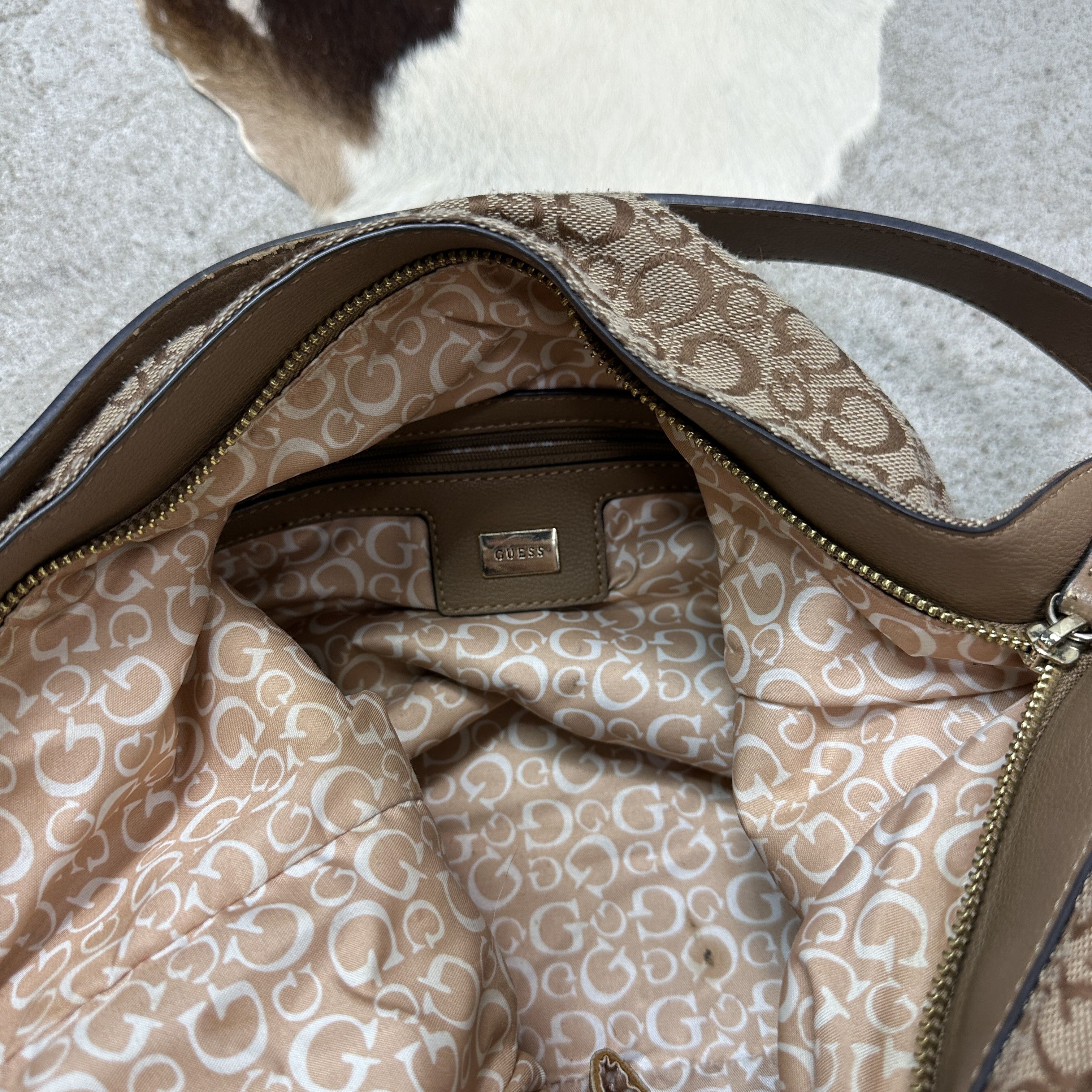 Vintage Avant Garde Guess Hobo Monogram Bag Y2K