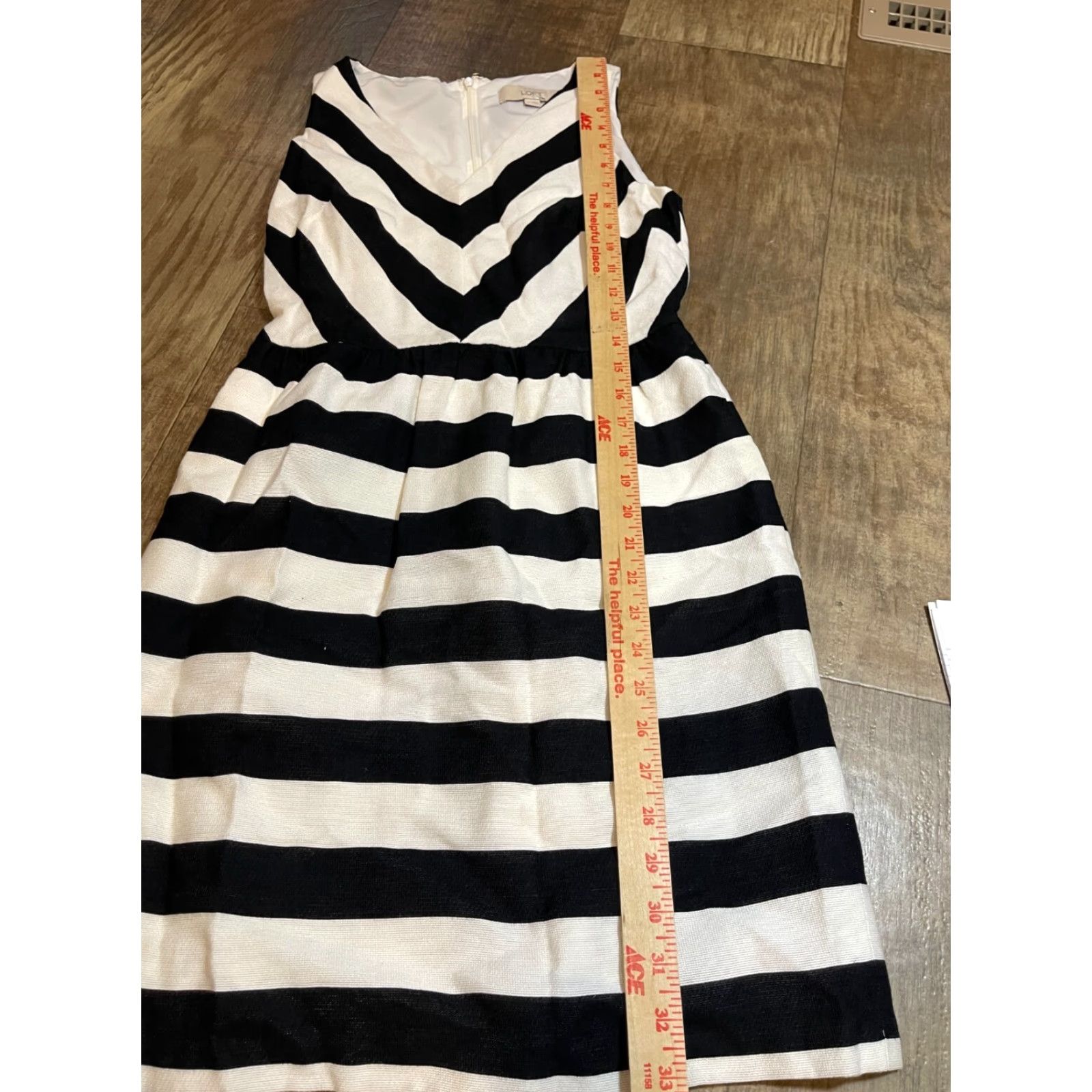 Loft LOFT Ann Taylor Dress Womens Size 4p Petite Knee Length Sleeveless Black & White Striped Shift Dress P Petite Womens Size S / US 4 / IT 40 - 2 Thumbnail