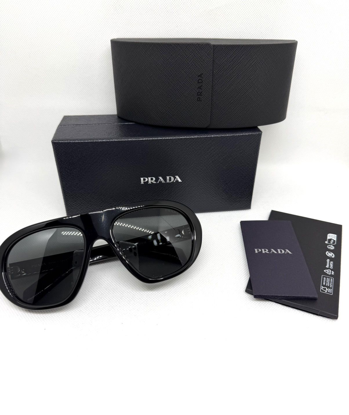 Prada NEW Prada Symbole sunglasses PR C05S 16K08Z Size ONE SIZE - 4 Thumbnail
