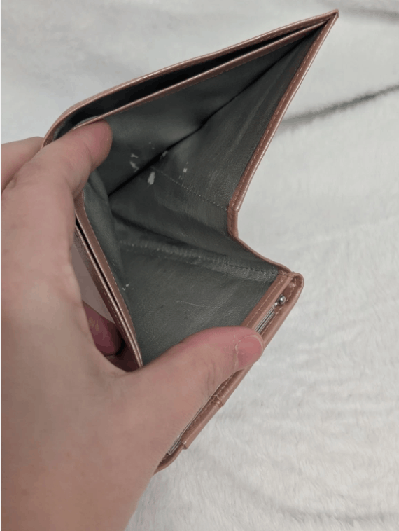 Givenchy Authentic Givenchy Metallic Pearl Pink Leather Wallet Size ONE SIZE - 11 Thumbnail