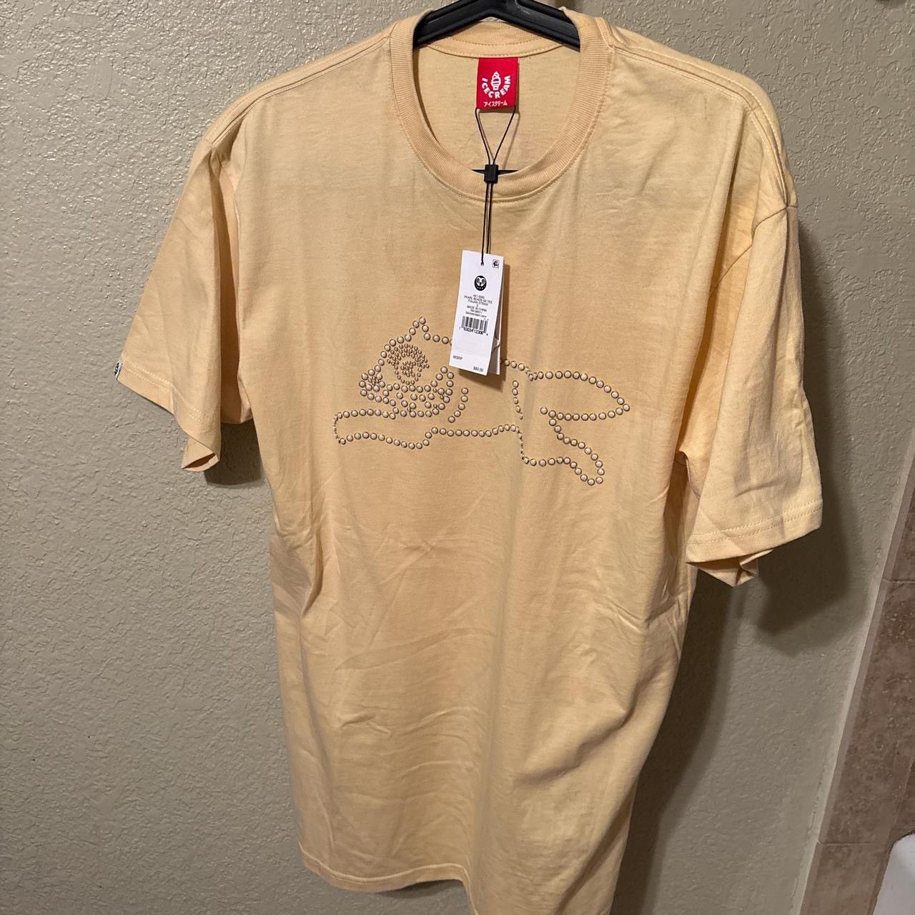 Icecream Yellow Pearl Ice Cream shirt size L/XL Size US L / EU 52-54 / 3 - 1 Thumbnail
