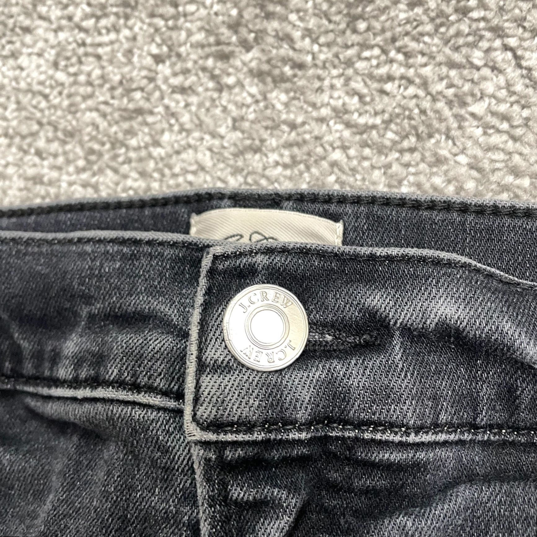 J.Crew J.Crew Jeans Main Selling Point Bonded Skinny Denim 9" Toothpick Womens 32 Black Washed Stretch Size 24" / US 00 / IT 34 - 3 Thumbnail