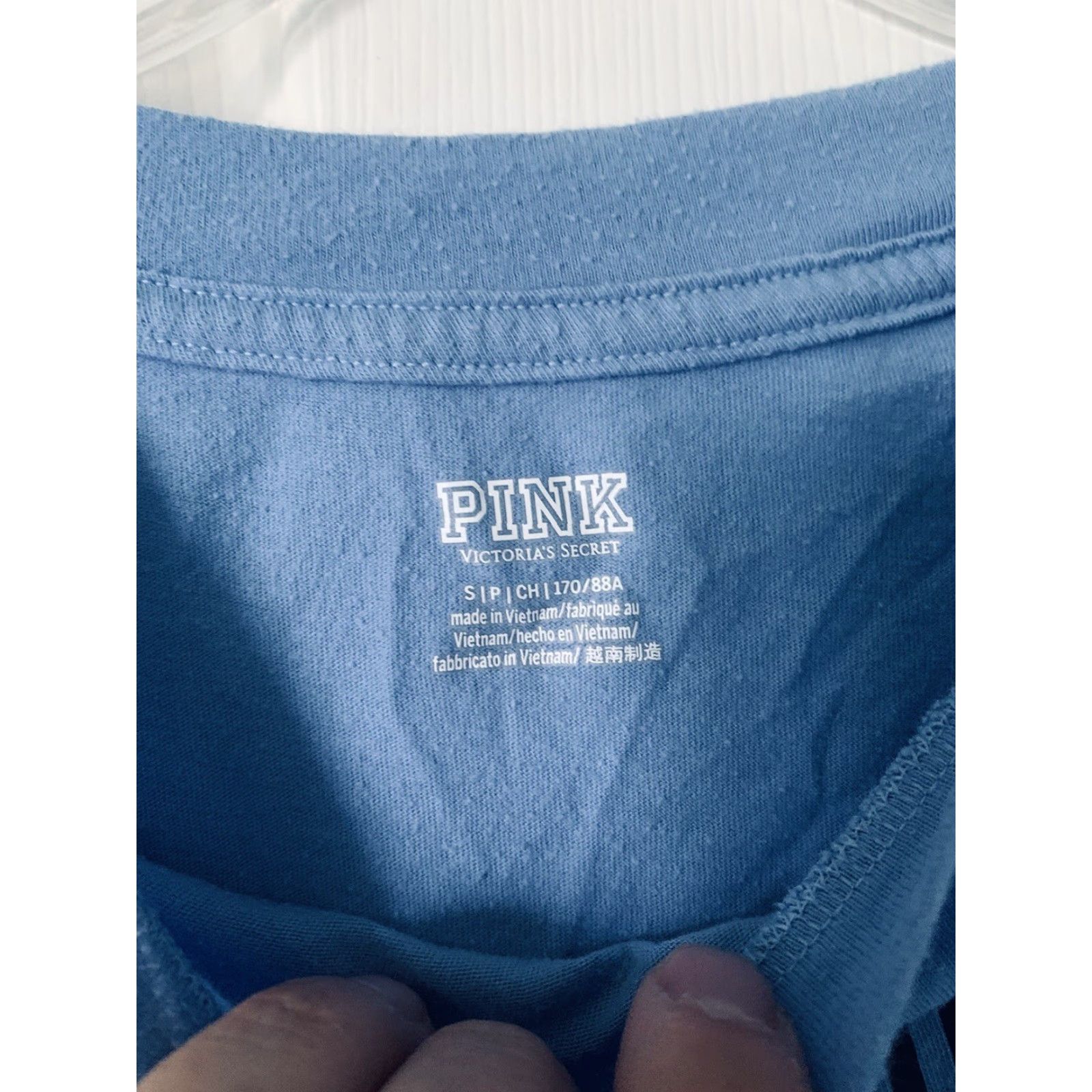 Victoria's Secret Victoria's Secret Pink Shirt Womens Cropped Long Sleeve Blue S Small Size Blue Size S / US 4 / IT 40 - 2 Thumbnail