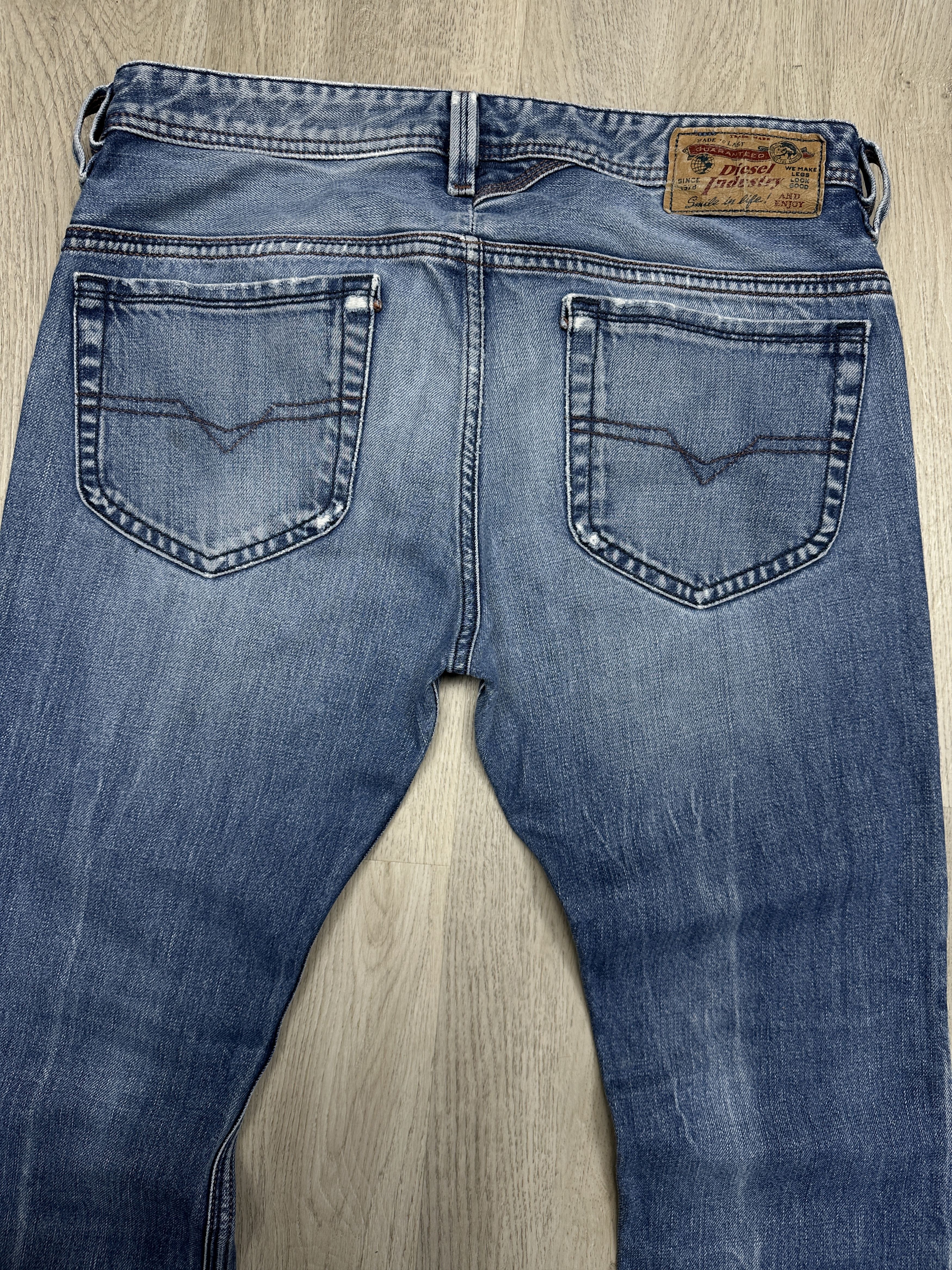 Diesel Diesel Mens Thanaz Denim Pants Jeans Size US 31 - 11 Thumbnail